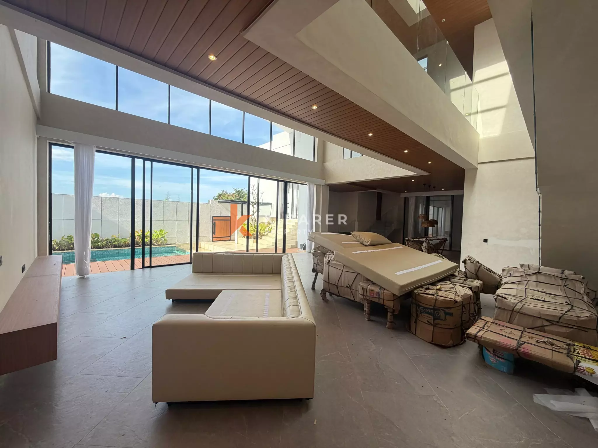 Luxury Family Three-Bedrooms Villa with Sunken Lounge in Ungasan