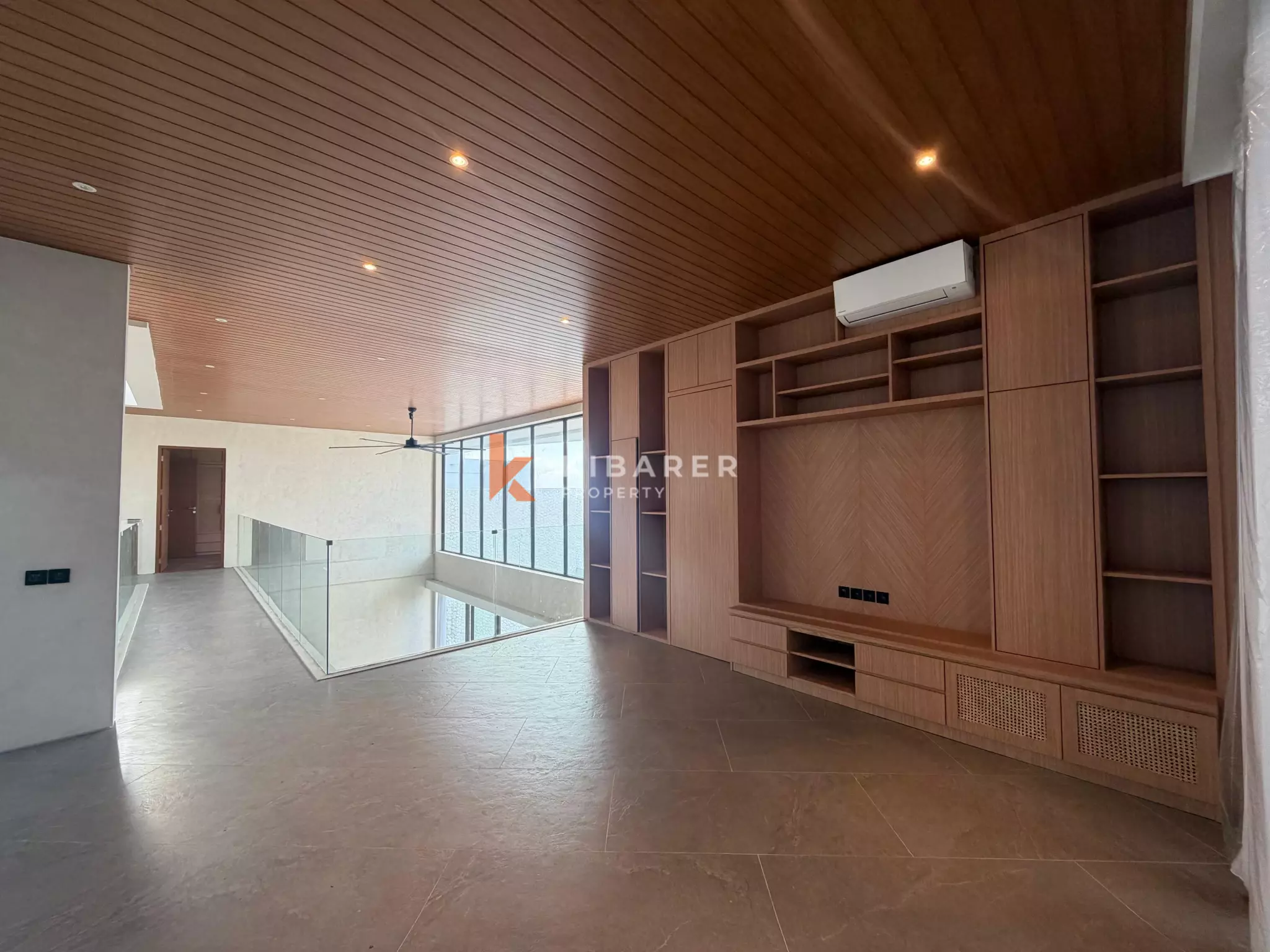 Luxury Family Three-Bedrooms Villa with Sunken Lounge in Ungasan