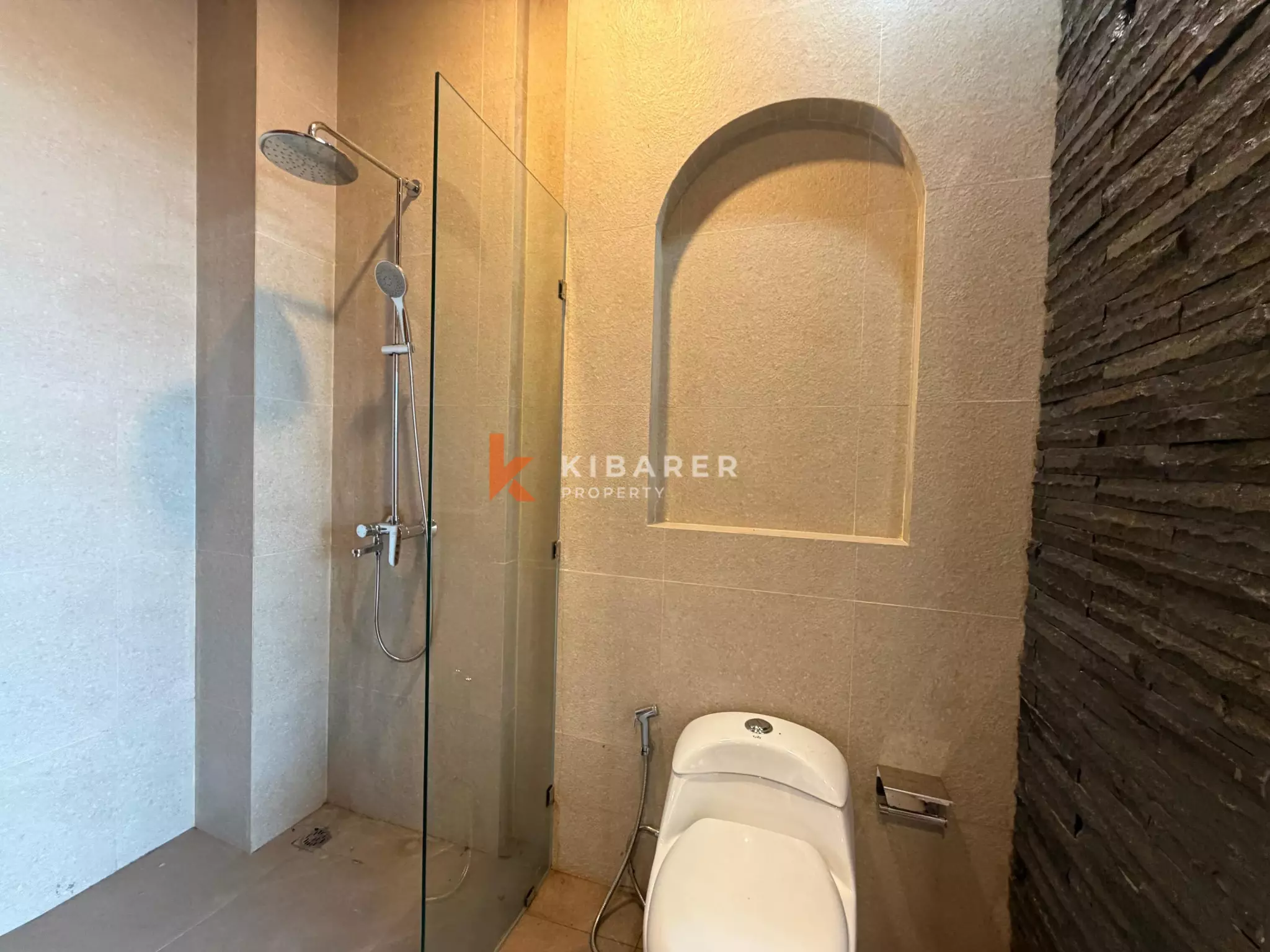 Luxury Family Three-Bedrooms Villa with Sunken Lounge in Ungasan