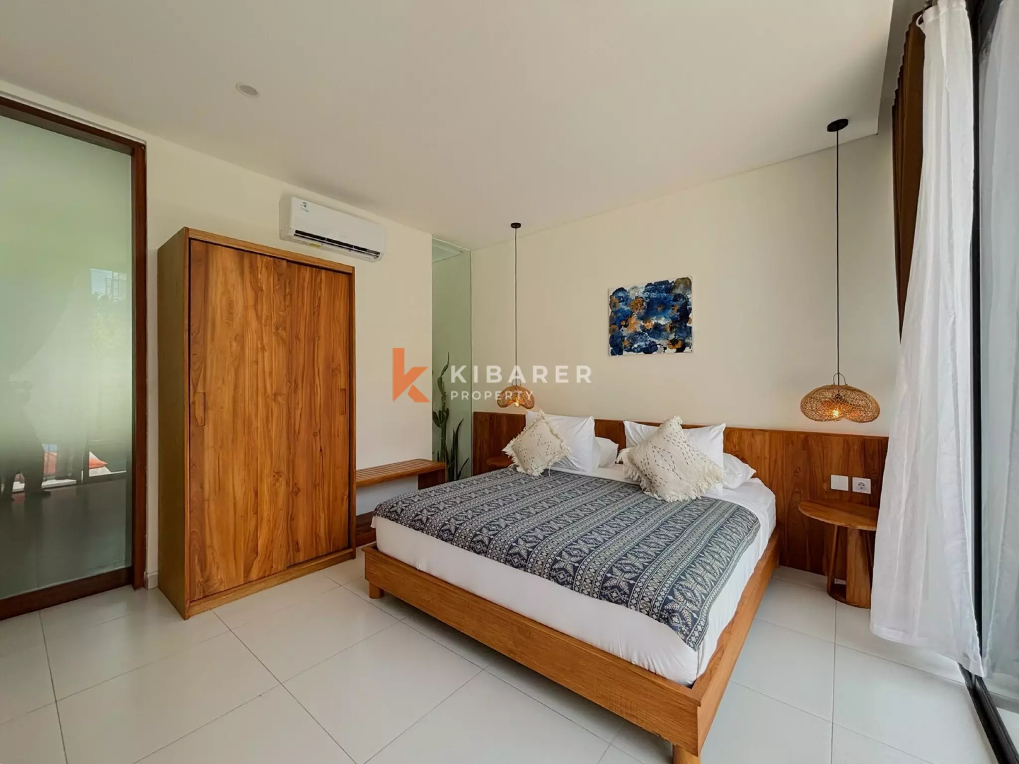 Villa Desain Modern Tiga Kamar Tidur dengan Kenyamanan dan Gaya di Canggu