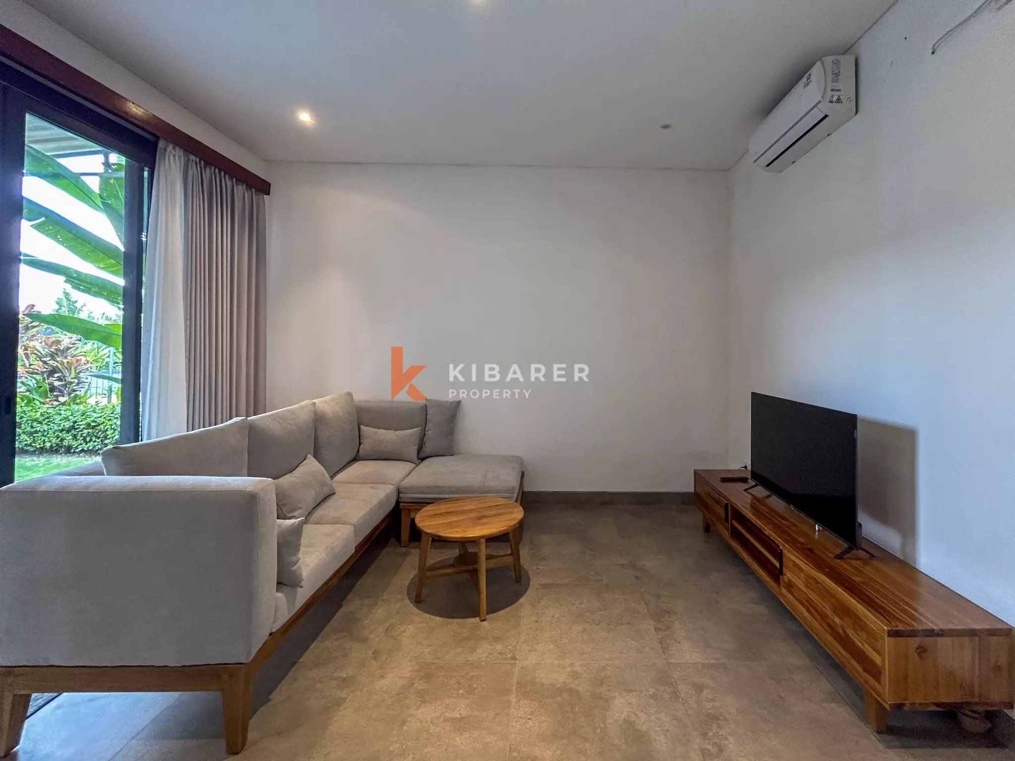 Charming Two-Bedroom Villa in Canggu – Tropical Modern Design