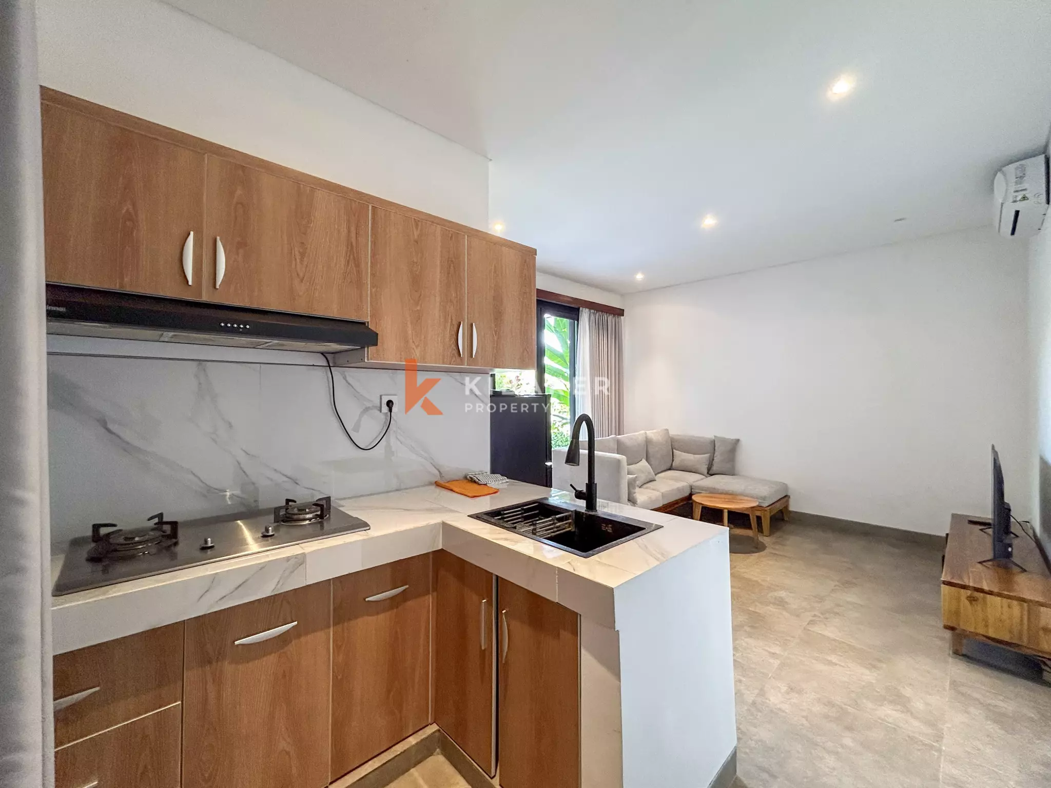 Charming Two-Bedroom Villa in Canggu – Tropical Modern Design