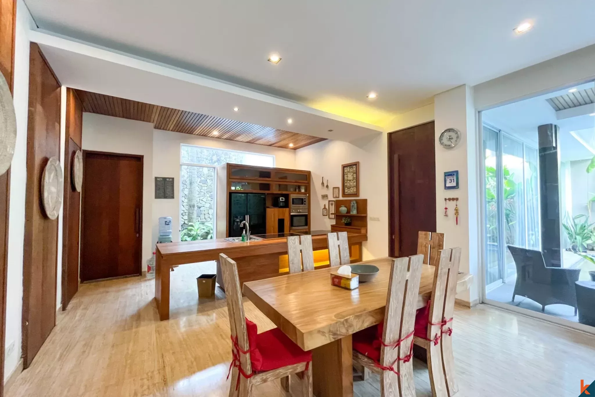 Villa moderne 3BR + bureau à Kerobokan