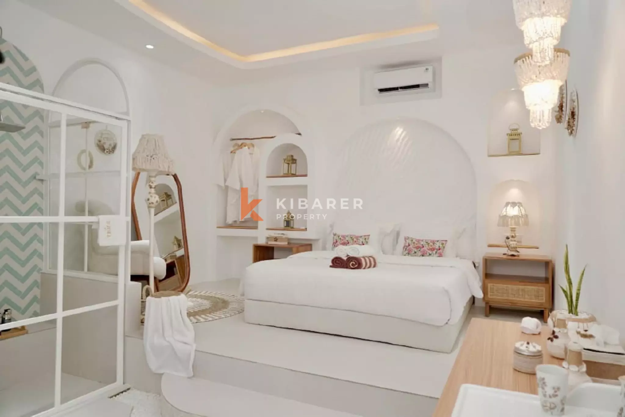 Boho Mediterranean Two-Bedrooms Villa Near Balangan & Dreamland Beach