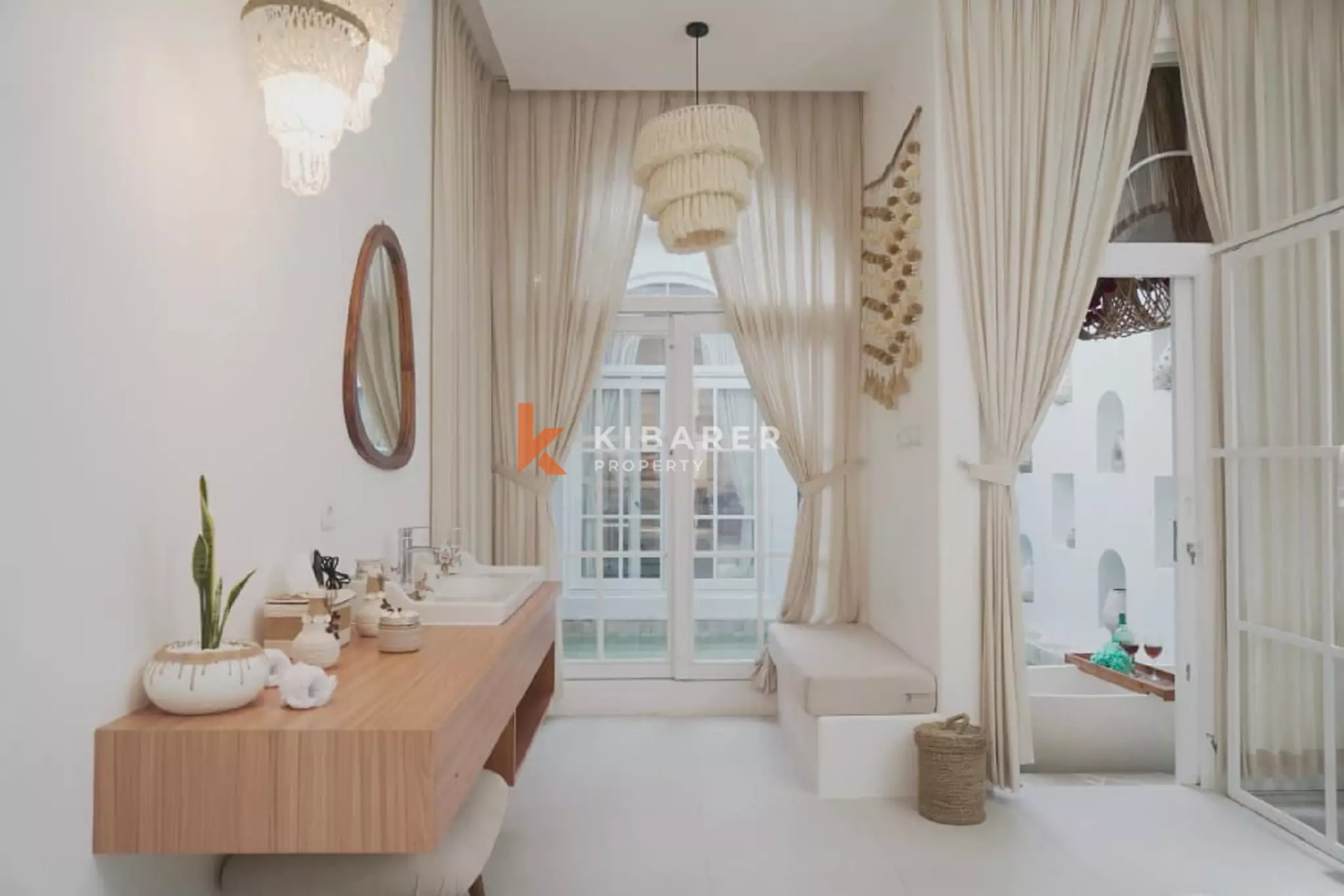 Boho Mediterranean Two-Bedrooms Villa Near Balangan & Dreamland Beach