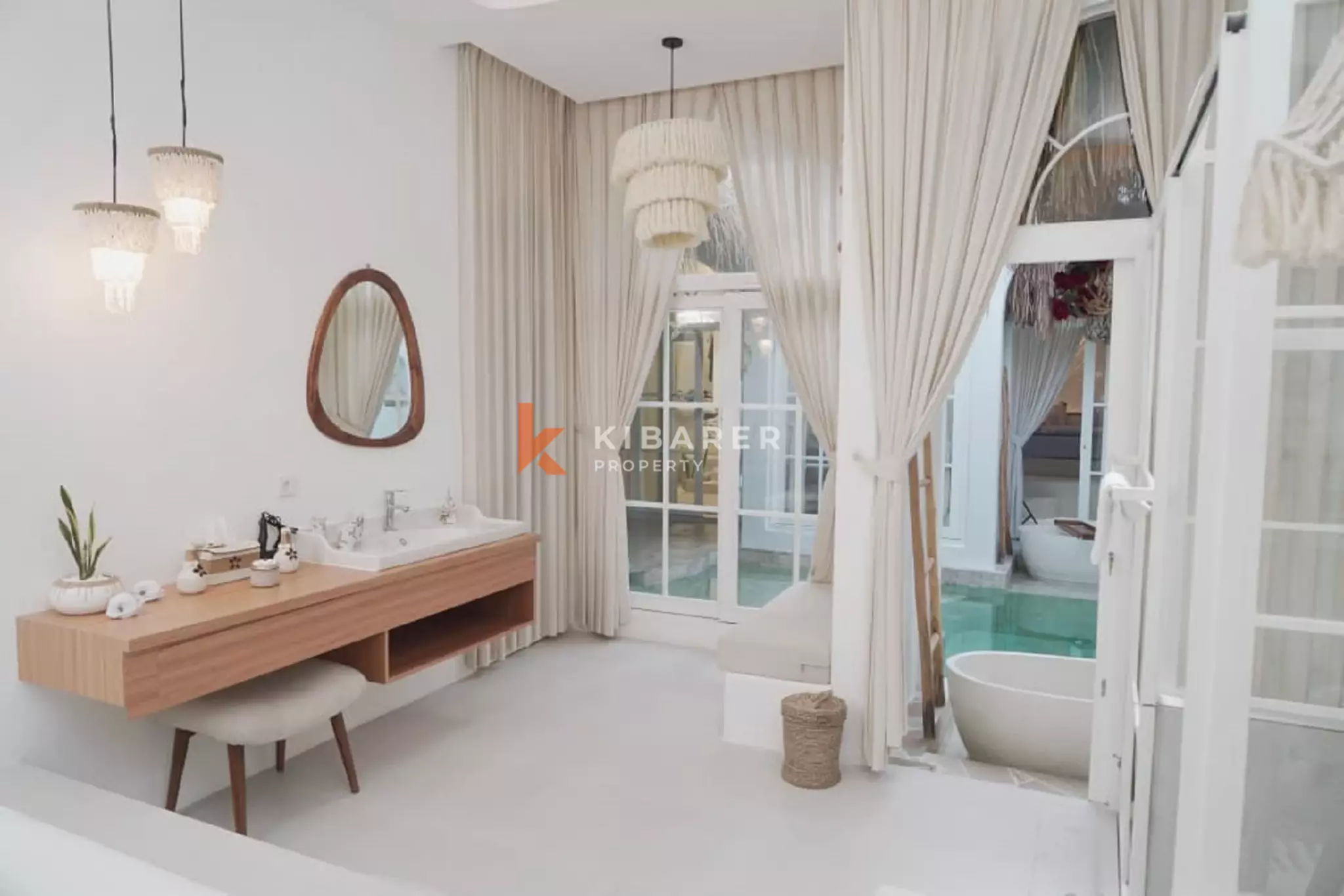 Boho Mediterranean Two-Bedrooms Villa Near Balangan & Dreamland Beach