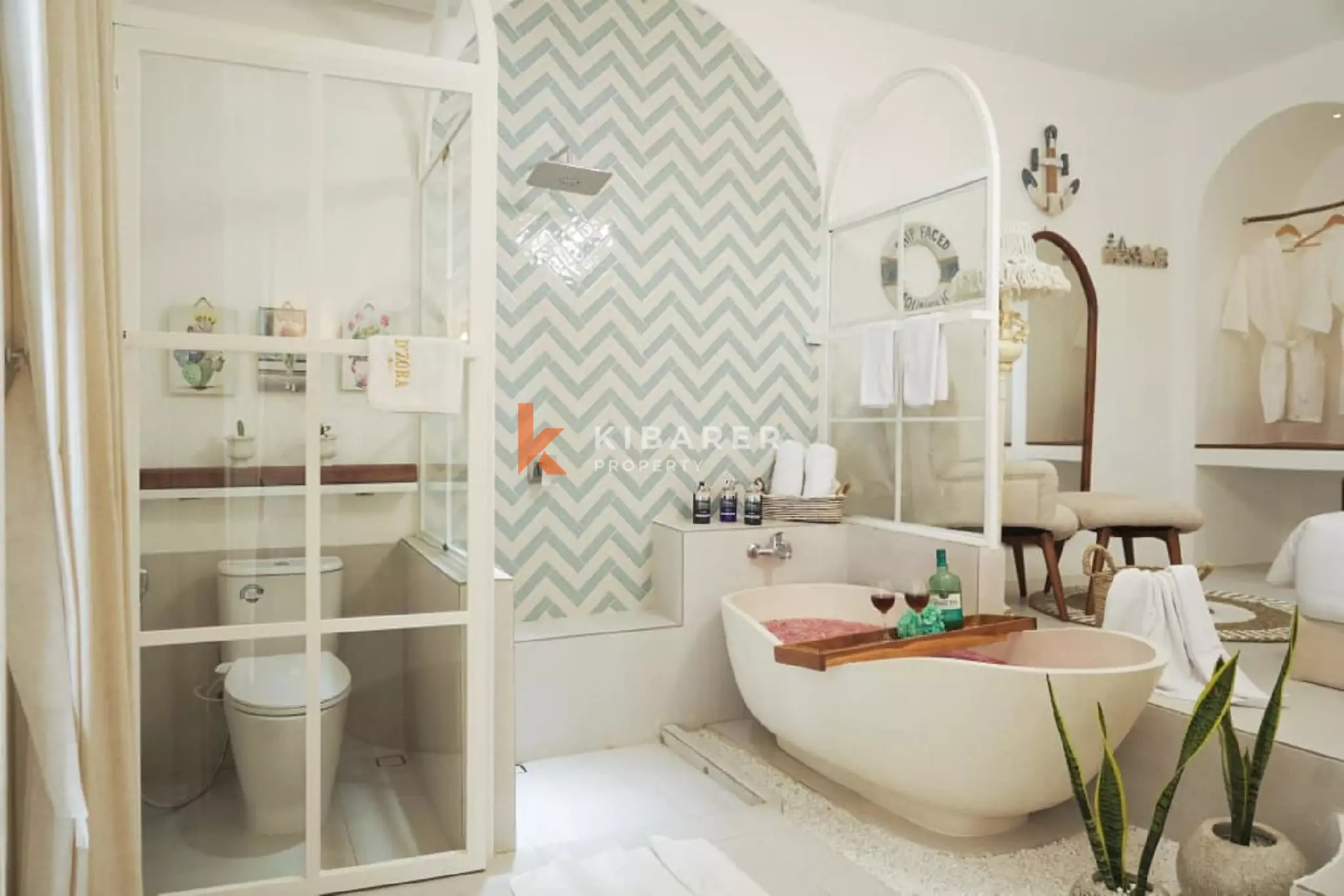Boho Mediterranean Two-Bedrooms Villa Near Balangan & Dreamland Beach