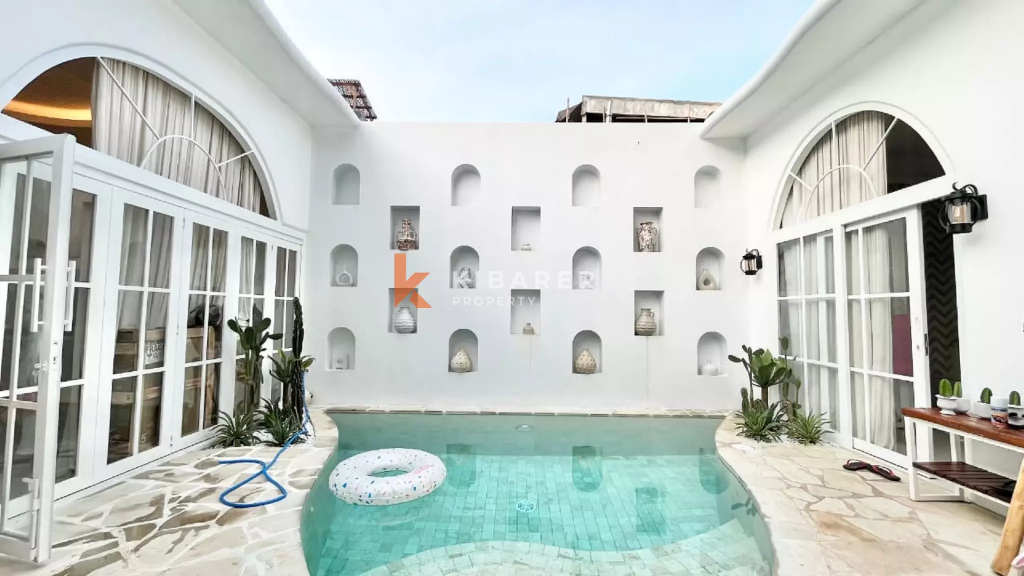 Boho Mediterranean Two-Bedrooms Villa Near Balangan & Dreamland Beach