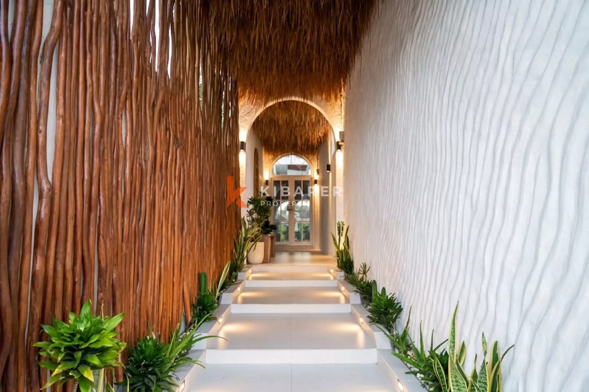 Boho Mediterranean Two-Bedrooms Villa Near Balangan & Dreamland Beach