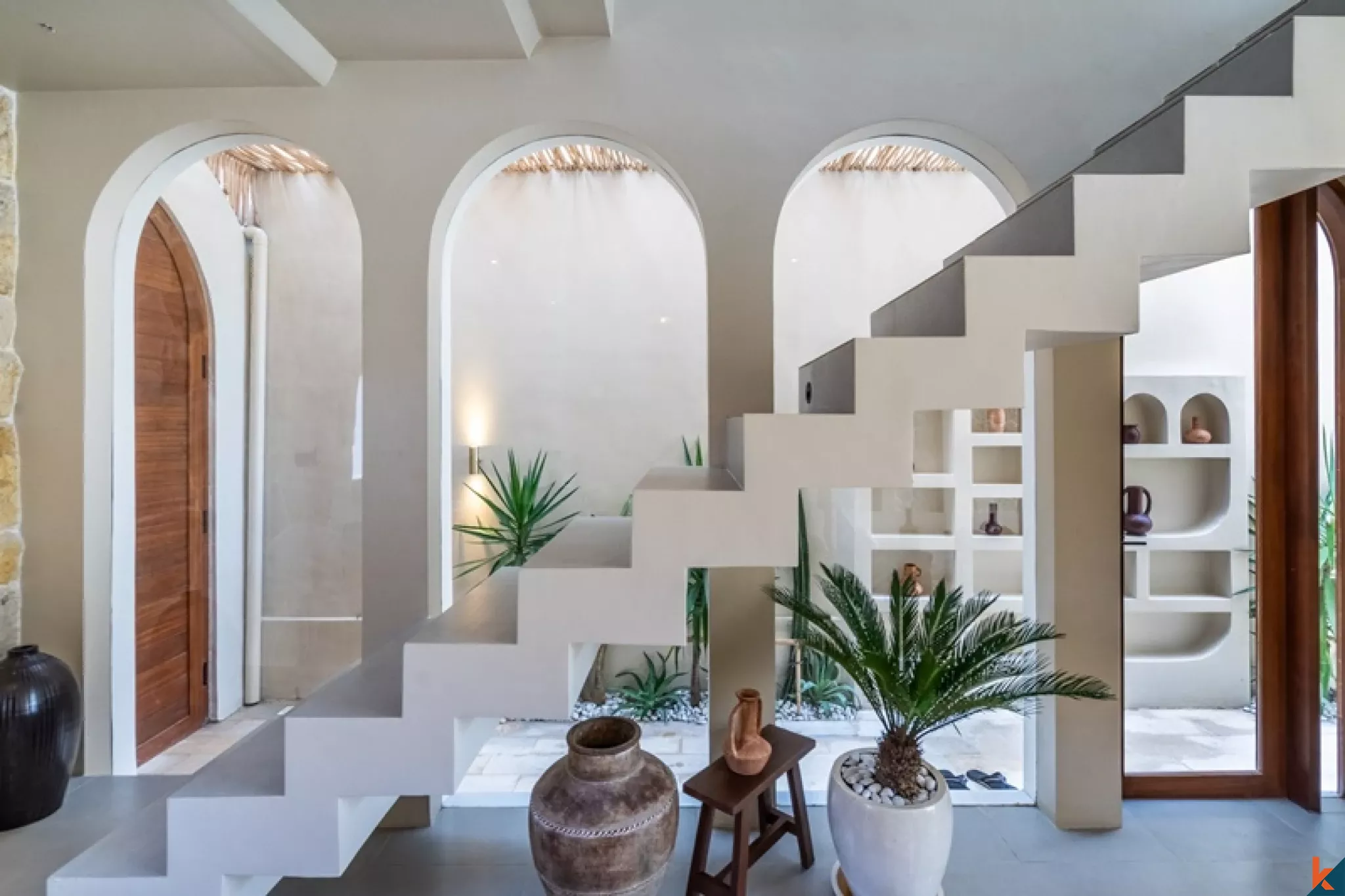 Villa méditerranéenne neuve de 2 chambres dans le quartier prisé de Pererenan