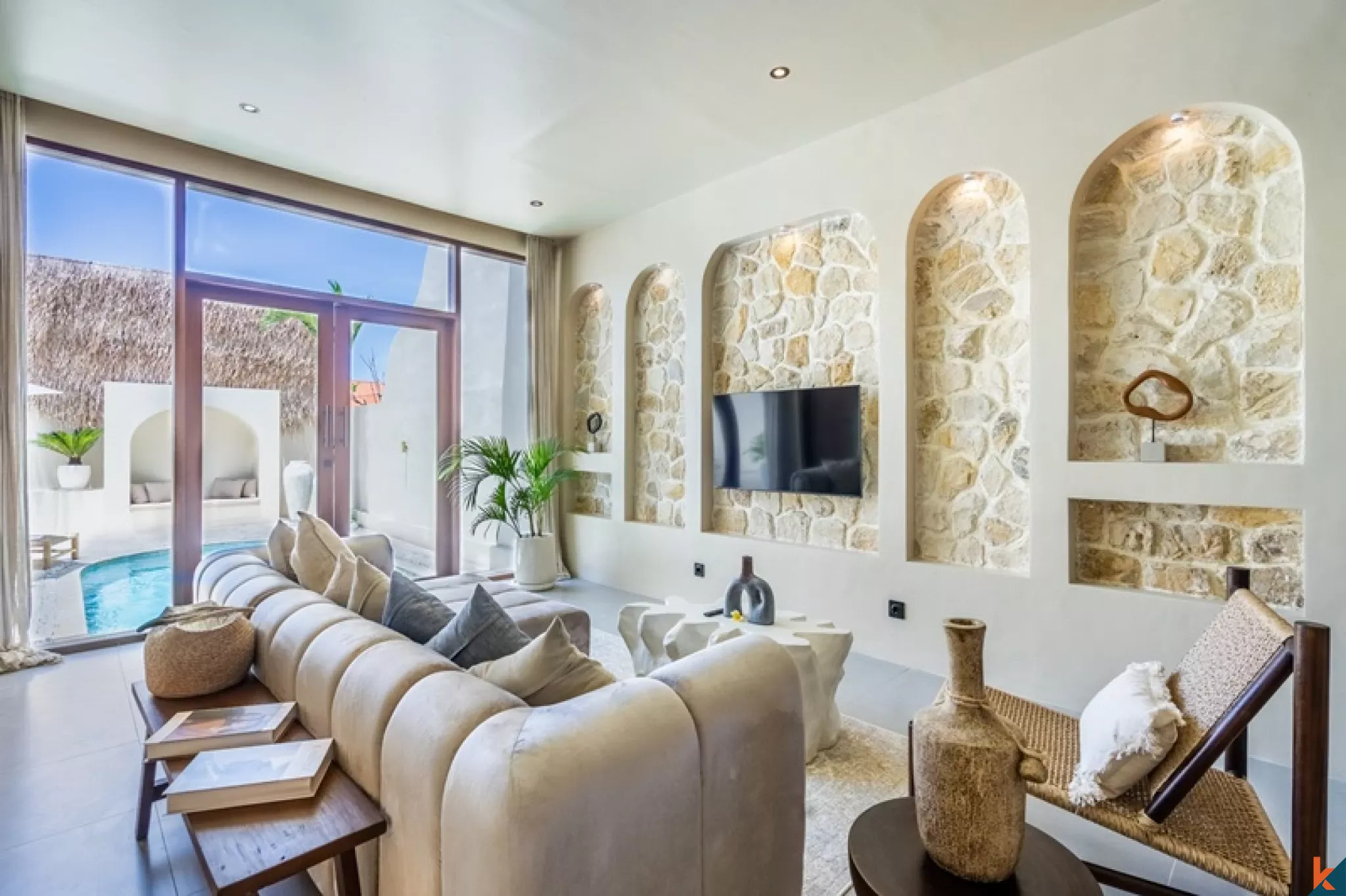 Villa méditerranéenne neuve de 2 chambres dans le quartier prisé de Pererenan