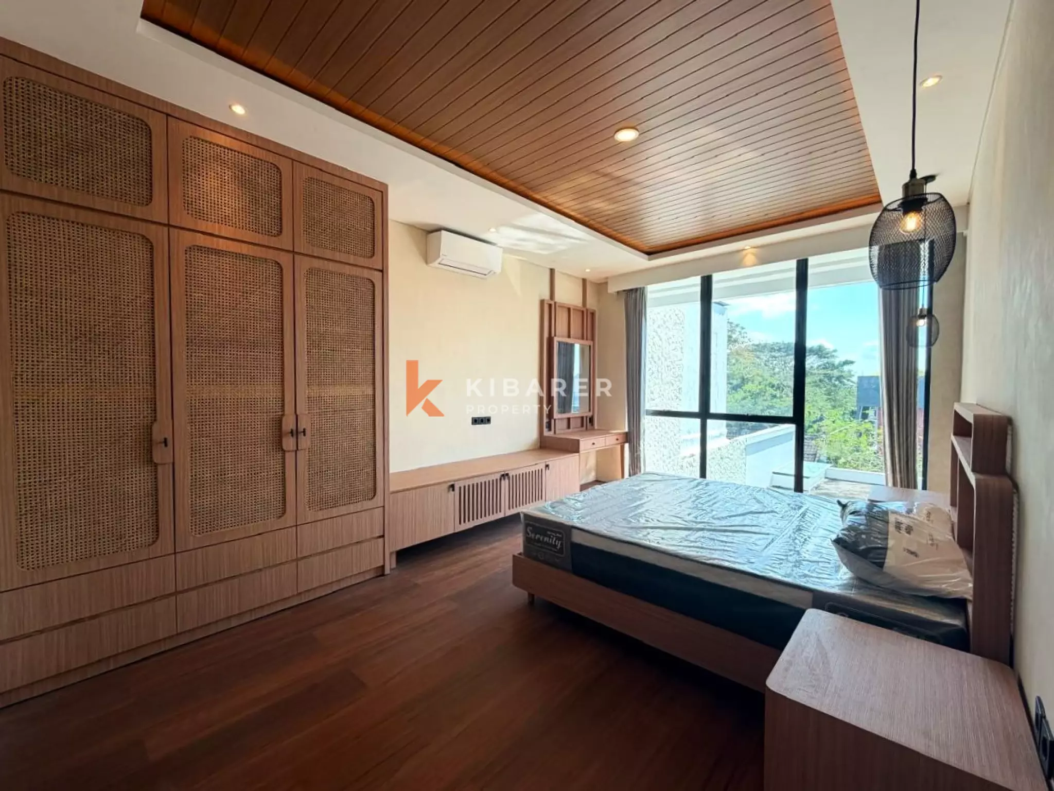 Luxury Spacious Family Four-Bedrooms Villa in Ungasan