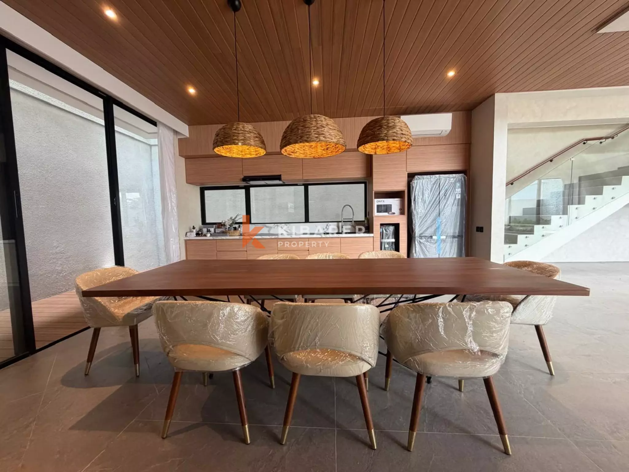 Luxury Spacious Family Four-Bedrooms Villa in Ungasan