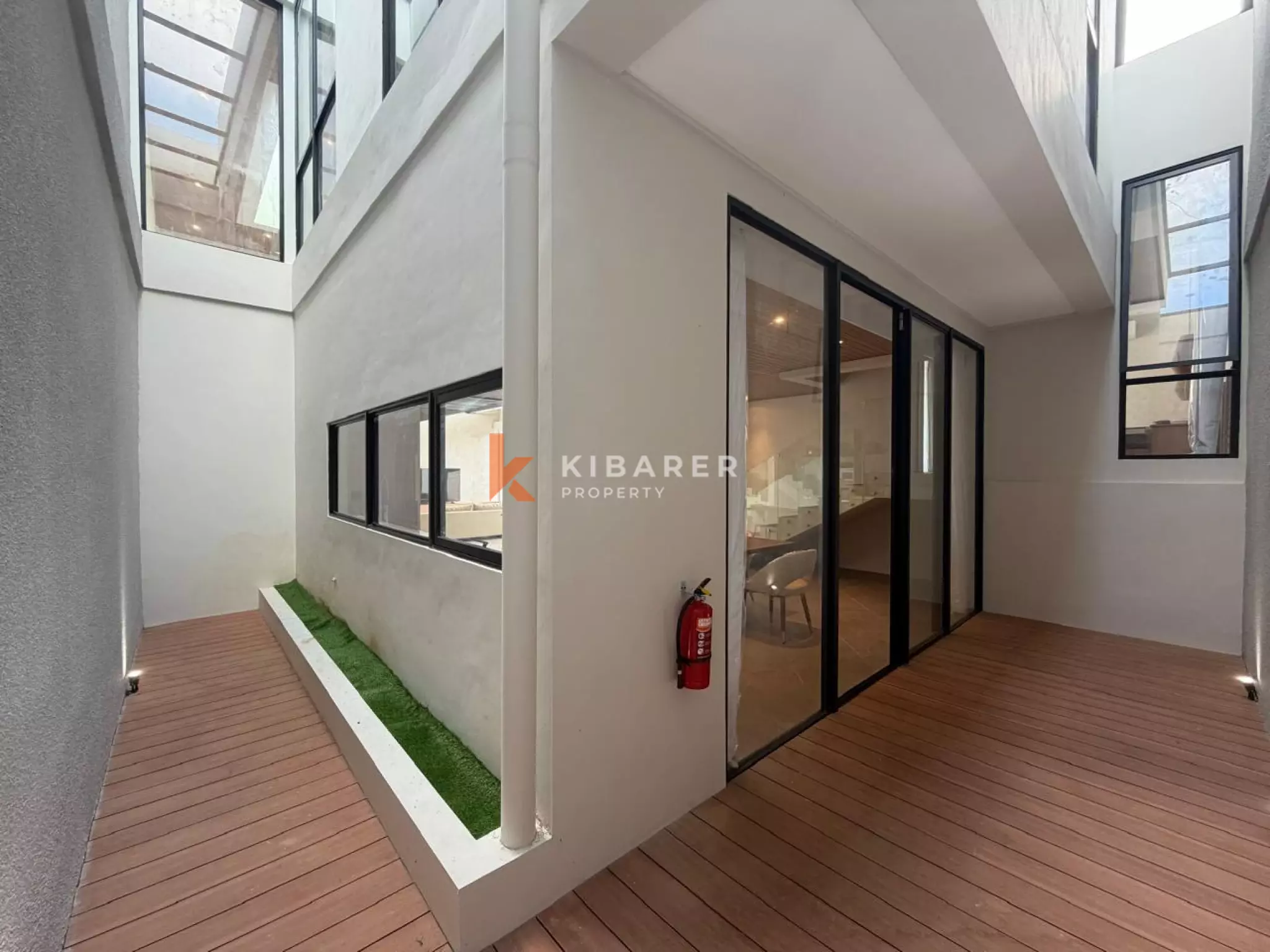 Luxury Spacious Family Four-Bedrooms Villa in Ungasan
