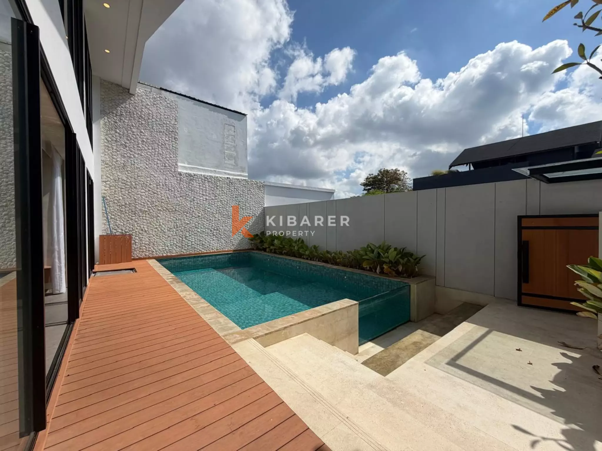 Luxury Spacious Family Four-Bedrooms Villa in Ungasan