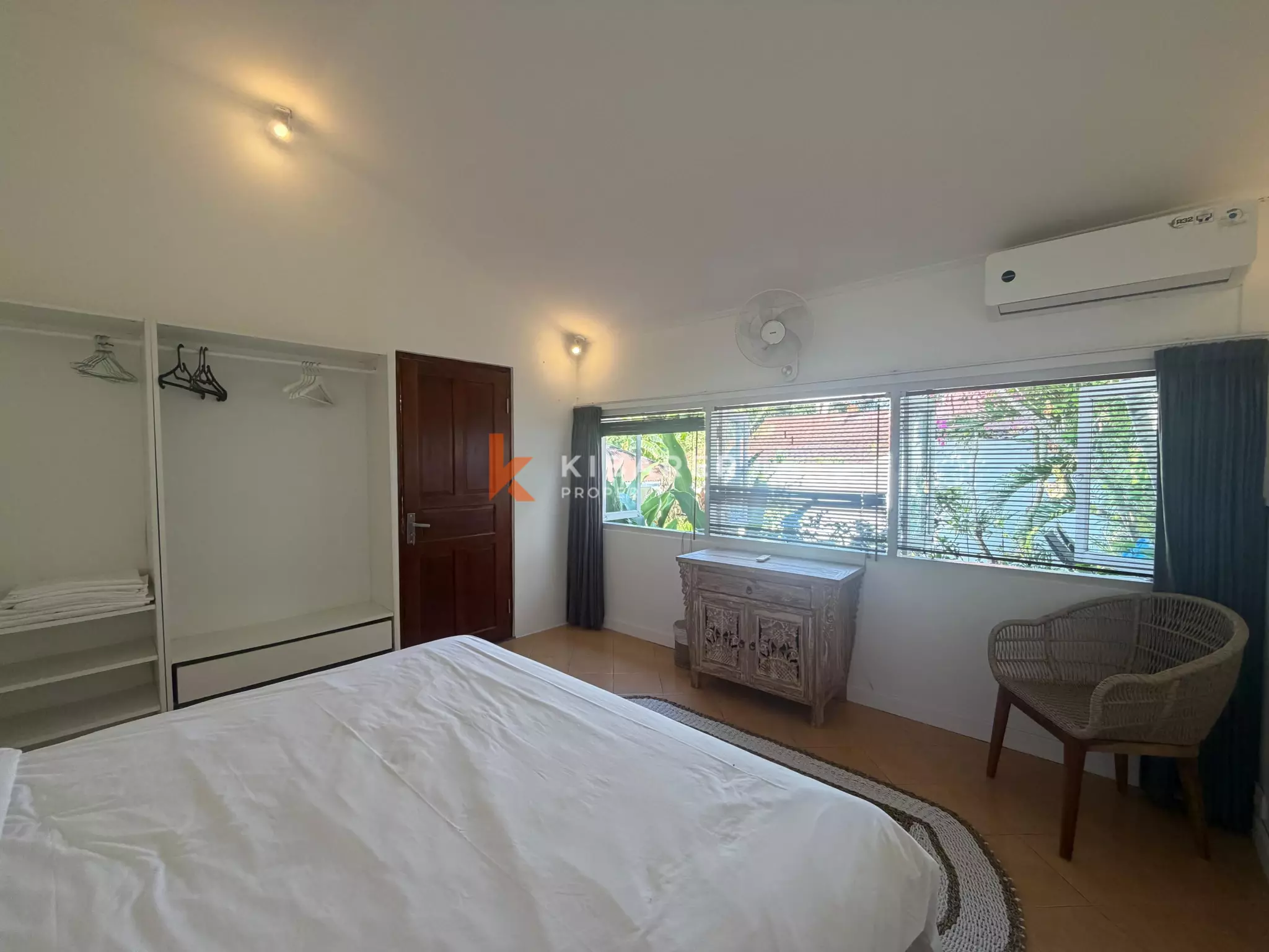 Charming Family Villa Three-Bedrooms in a Quiet and Secure Umalas Lane