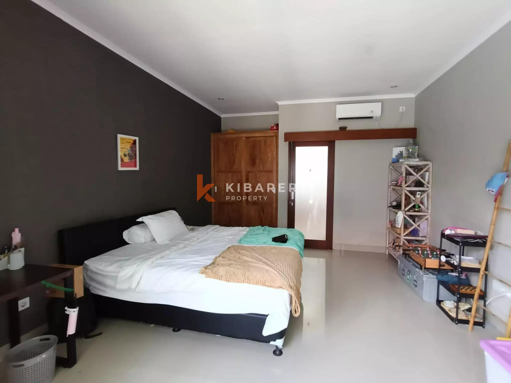 Charming Three-Bedroom Closed Living Room Villa in Kerobokan (Available from July 2026)