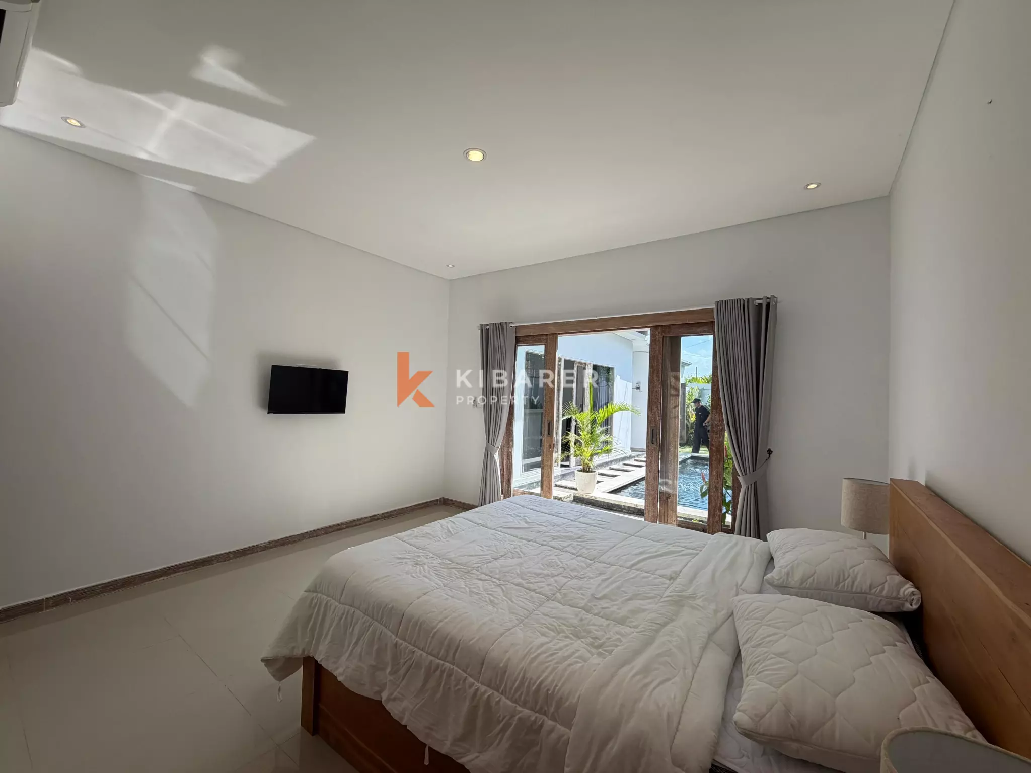 Villa Sederhana Dua Kamar Tidur di Tumbak Bayuh Dekat Pantai Pererenan