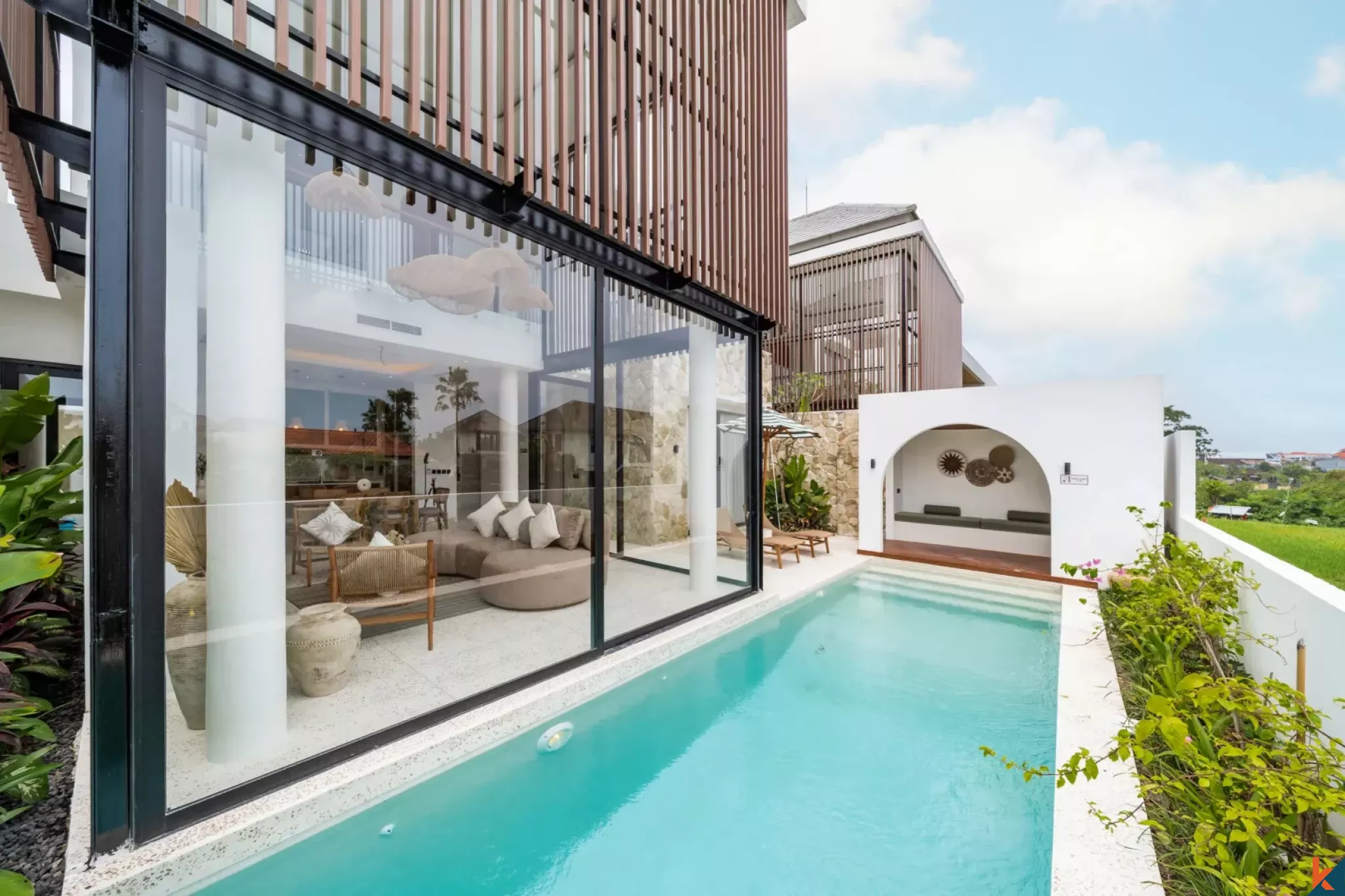 New High Quality Three Bedroom Leasehold Villa in Tibubeneng