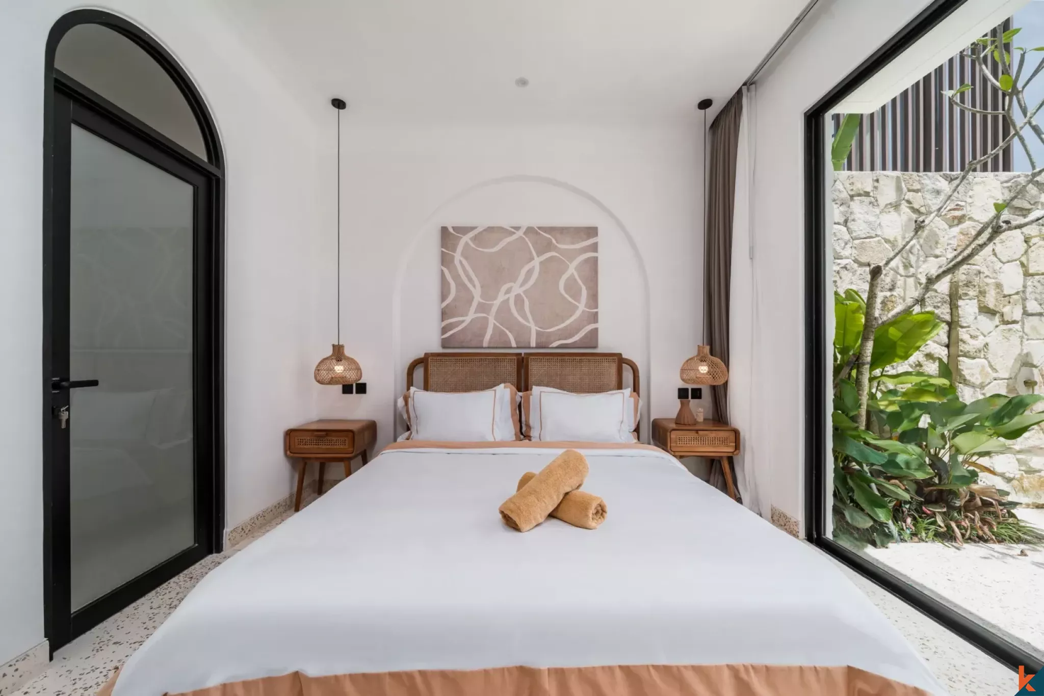New High Quality Three Bedroom Leasehold Villa in Tibubeneng