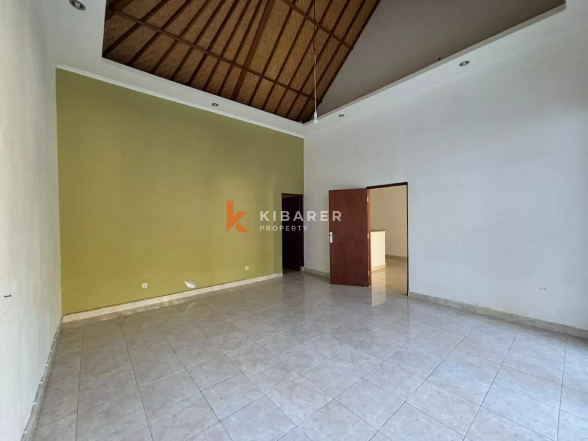 Great Investment Location – Two Bedroom Unfurnished Villa in Seminyak (Minimum 5 years)