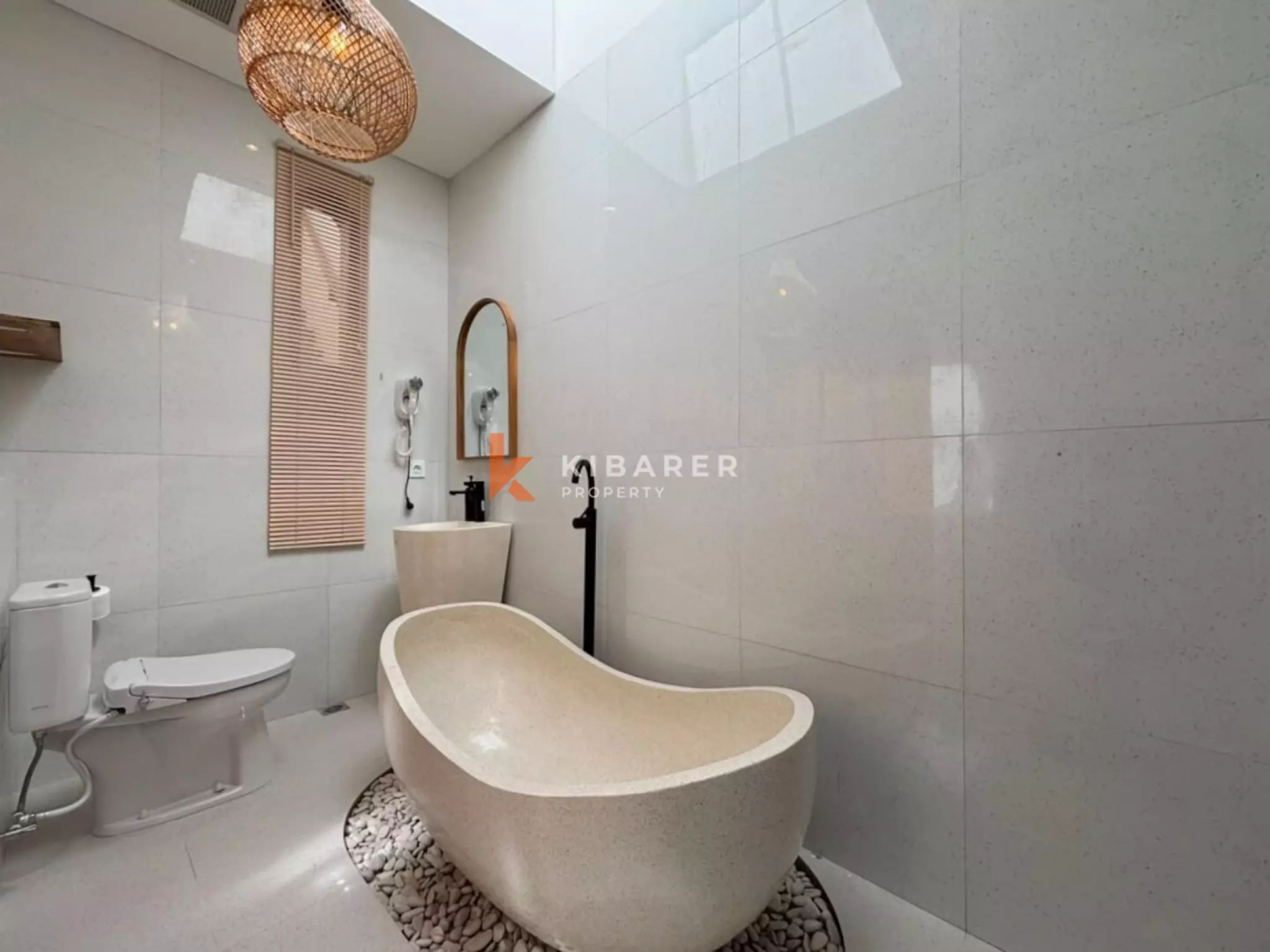 Contemporary Mediterranean Three Bedroom Villa with Rooftop Entertaining Space in Ungasan