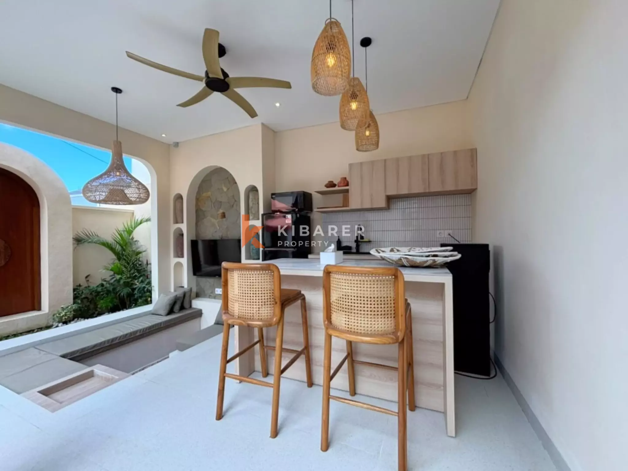 Contemporary Mediterranean Three Bedroom Villa with Rooftop Entertaining Space in Ungasan