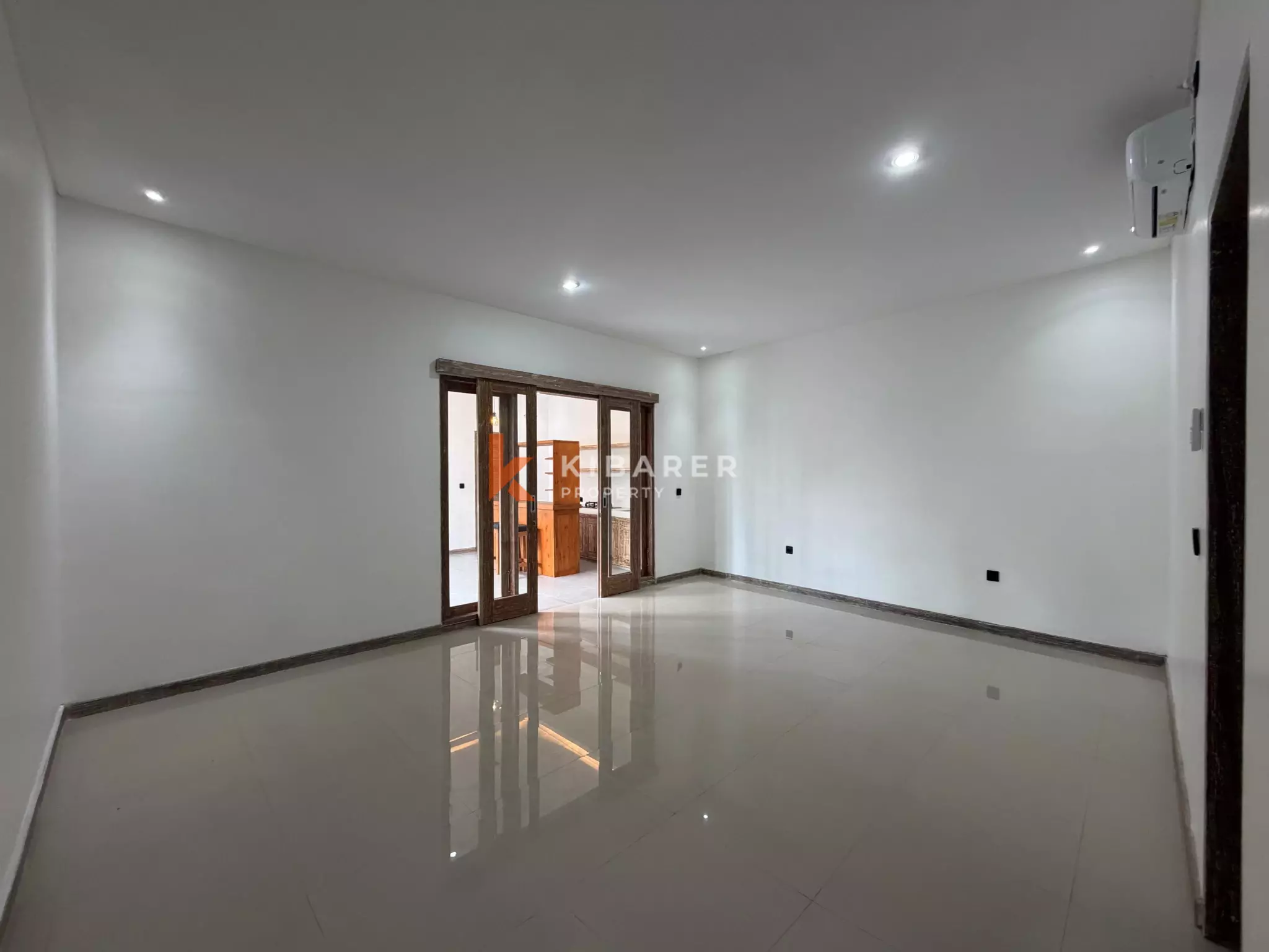 Plain Unfurnished Two-Bedrooms Villa in Tumbak Bayuh