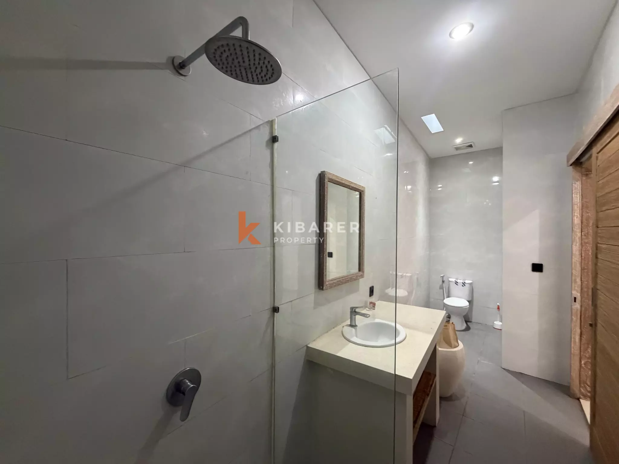 Plain Unfurnished Two-Bedrooms Villa in Tumbak Bayuh