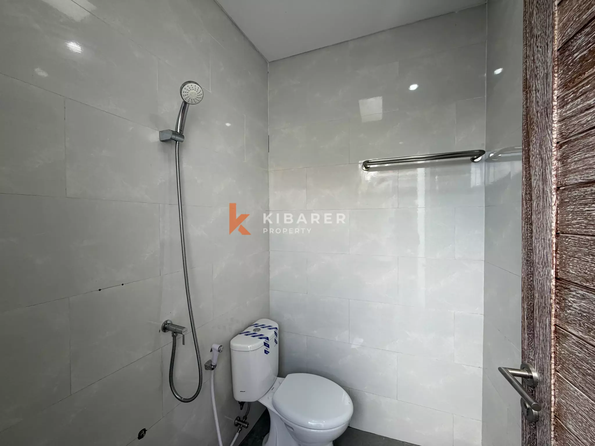 Plain Unfurnished Two-Bedrooms Villa in Tumbak Bayuh