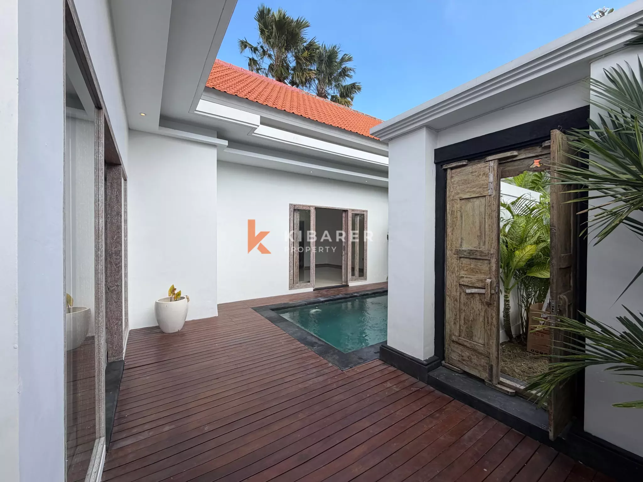 Plain Unfurnished Two-Bedrooms Villa in Tumbak Bayuh