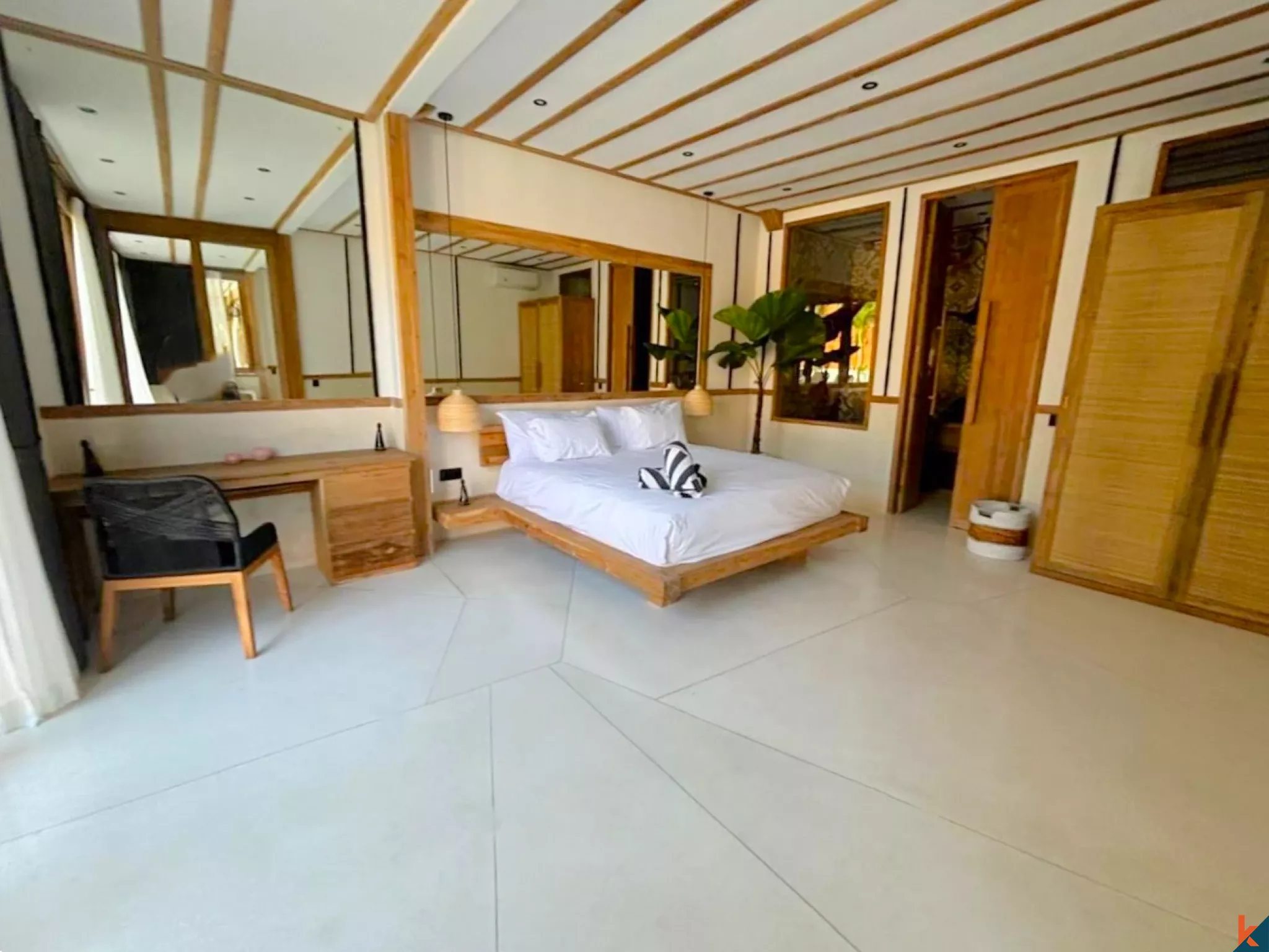 An Exceptional Five Bedroom Luxury Villa in the Heart of Bumbak - Umalas