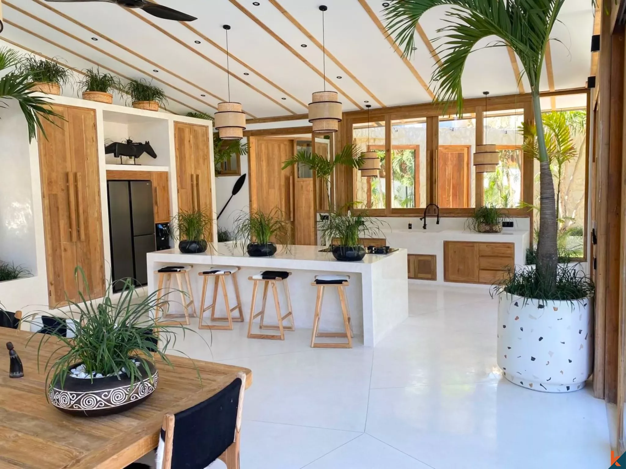 An Exceptional Five Bedroom Luxury Villa in the Heart of Bumbak - Umalas