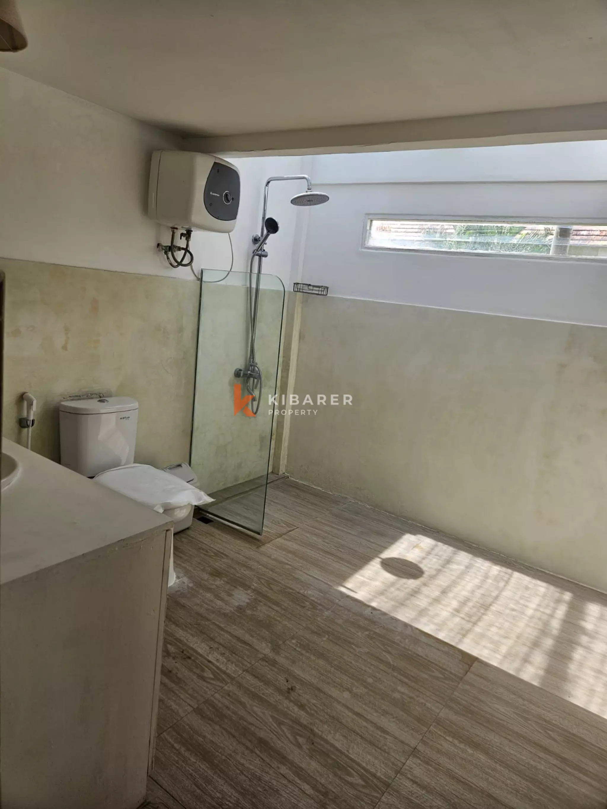 Tropical Four Bedroom Haven in Berawa’s Most Desired Area