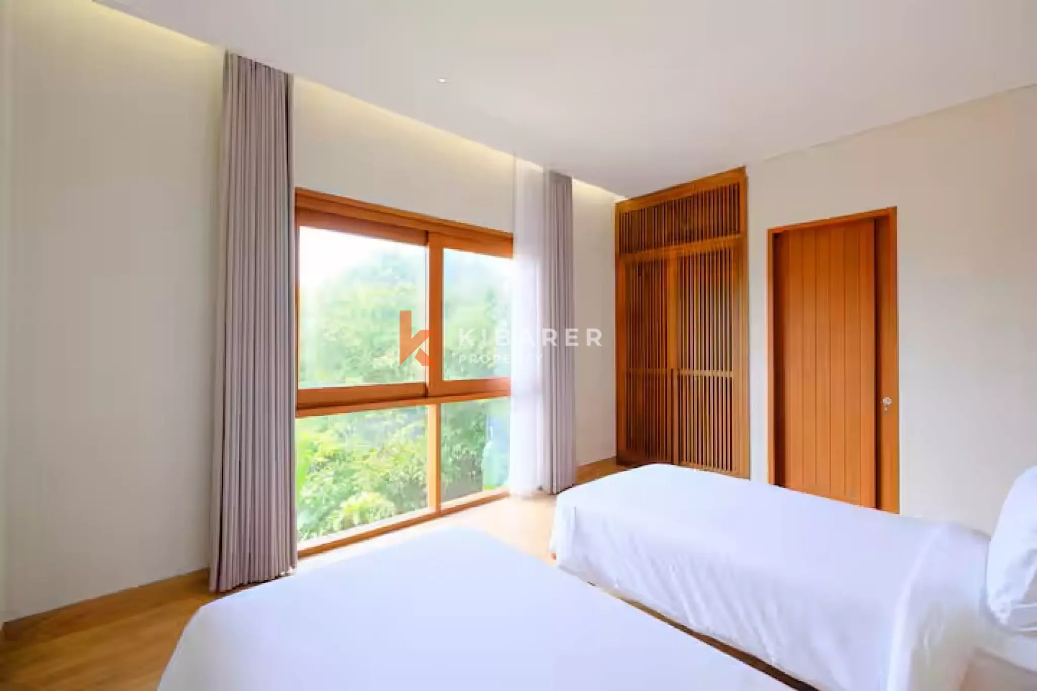 Bright Contemporary Four-Bedrooms Villa in the Heart of Umalas