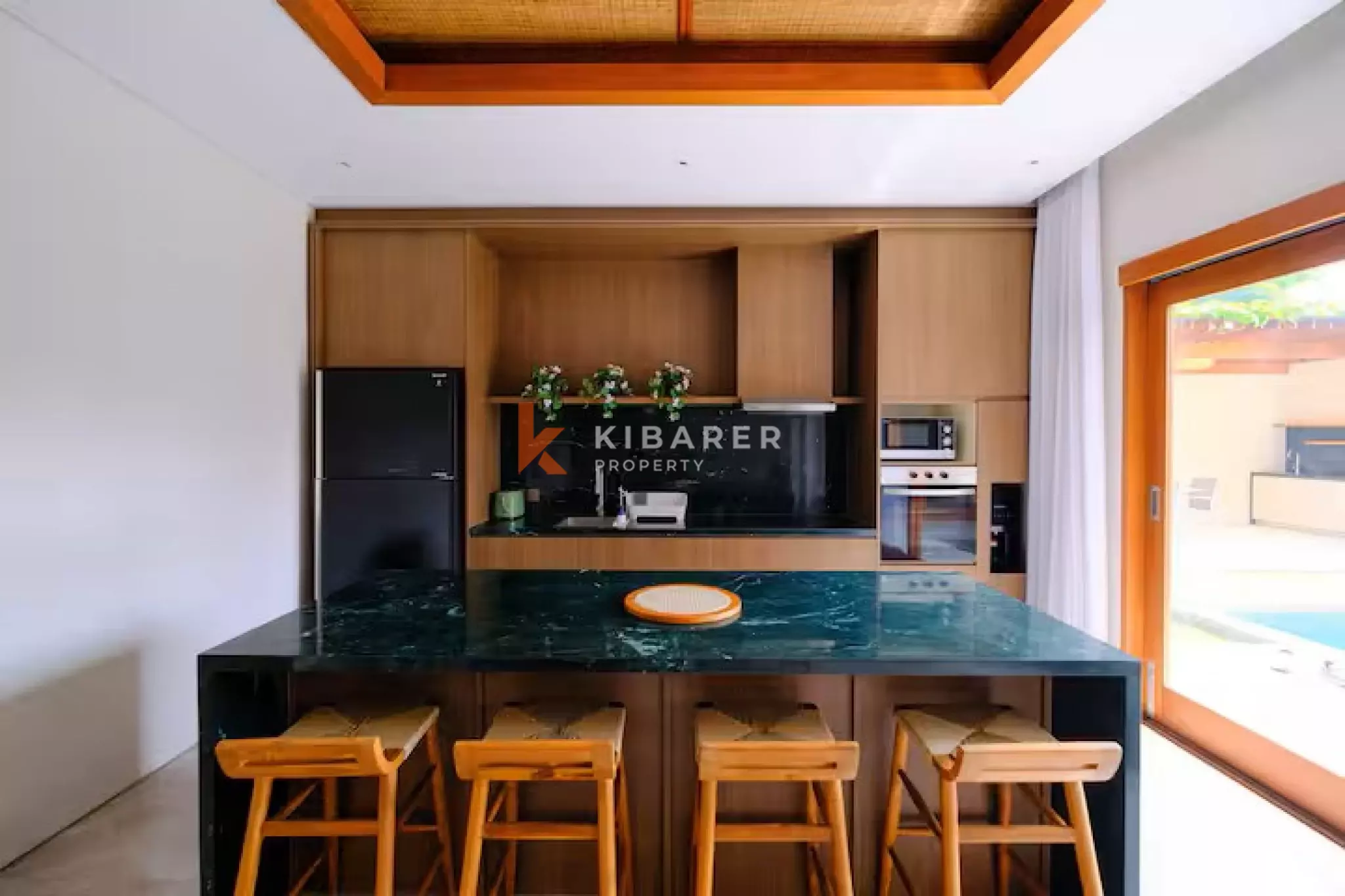 Bright Contemporary Four-Bedrooms Villa in the Heart of Umalas