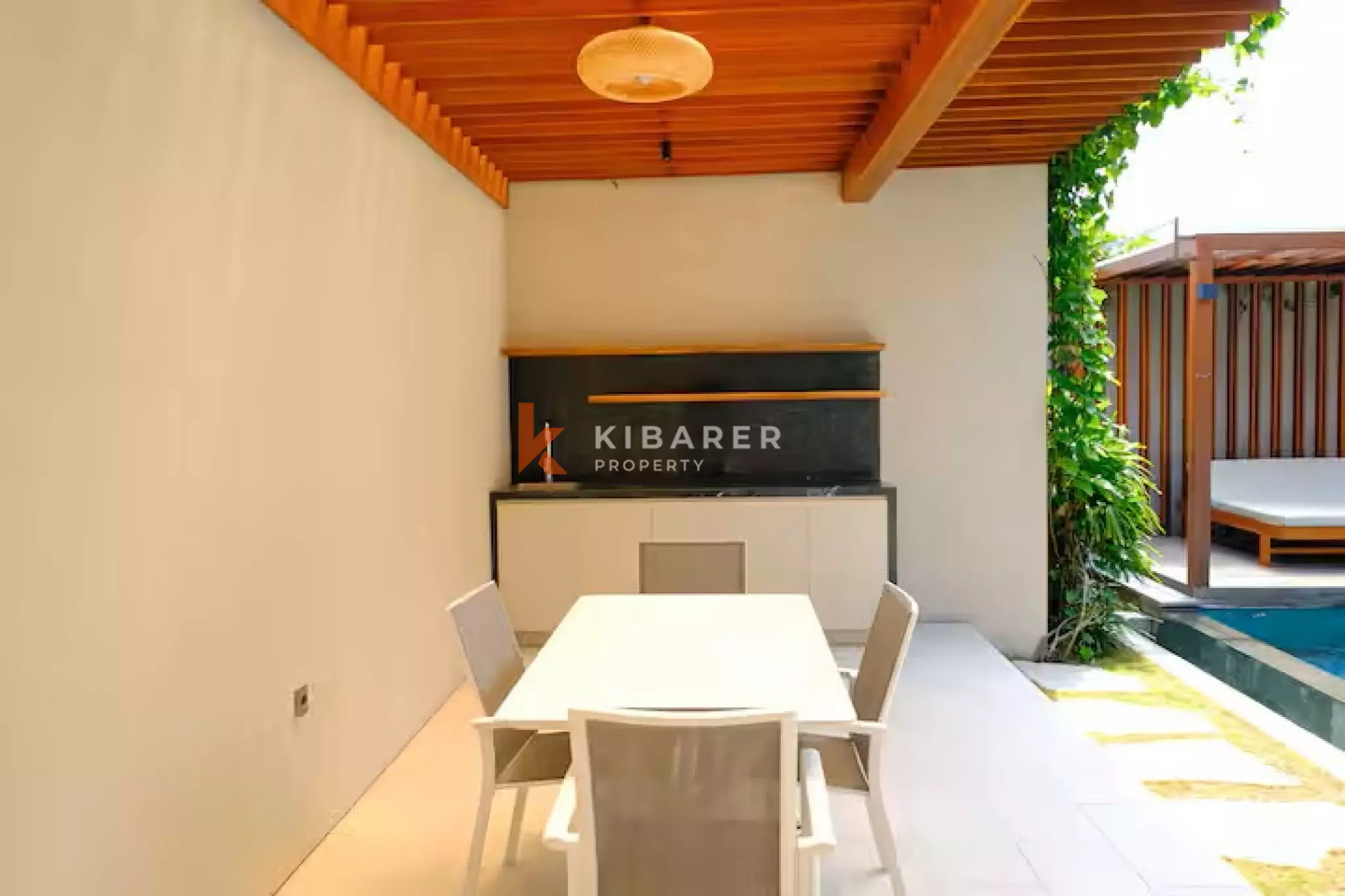 Bright Contemporary Four-Bedrooms Villa in the Heart of Umalas