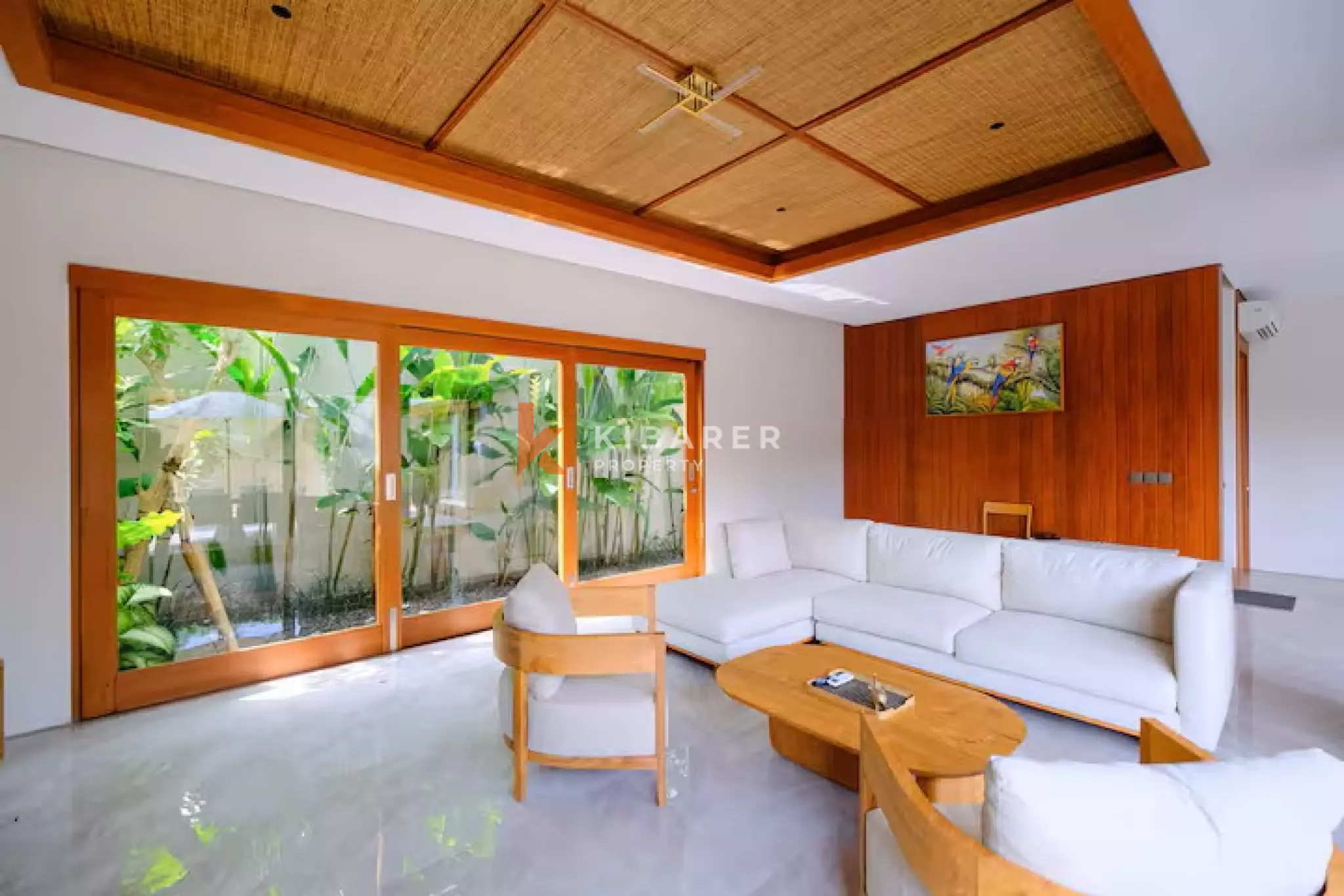 Bright Contemporary Four-Bedrooms Villa in the Heart of Umalas