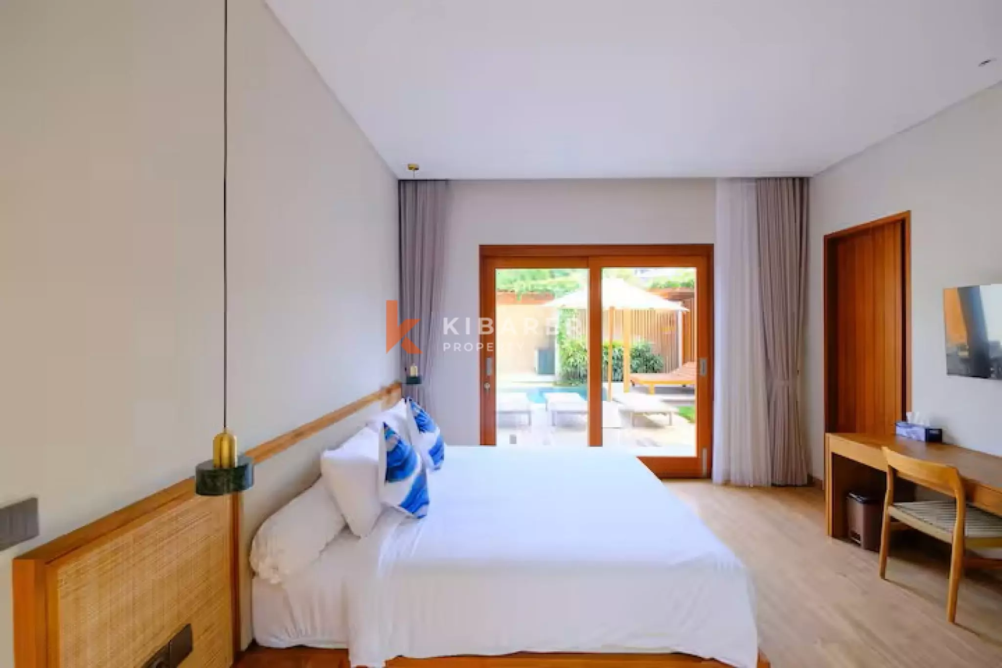 Bright Contemporary Four-Bedrooms Villa in the Heart of Umalas