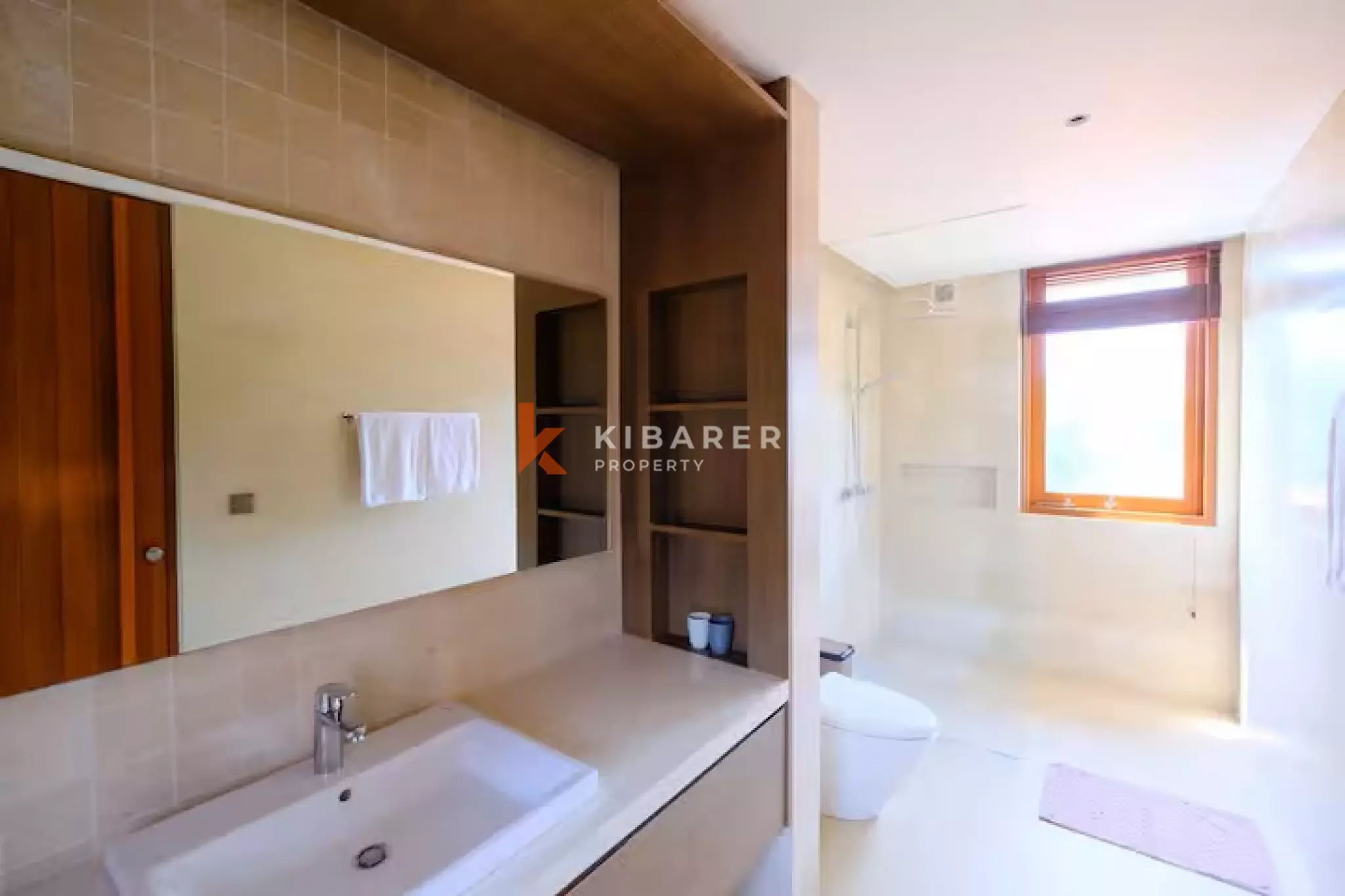 Bright Contemporary Four-Bedrooms Villa in the Heart of Umalas