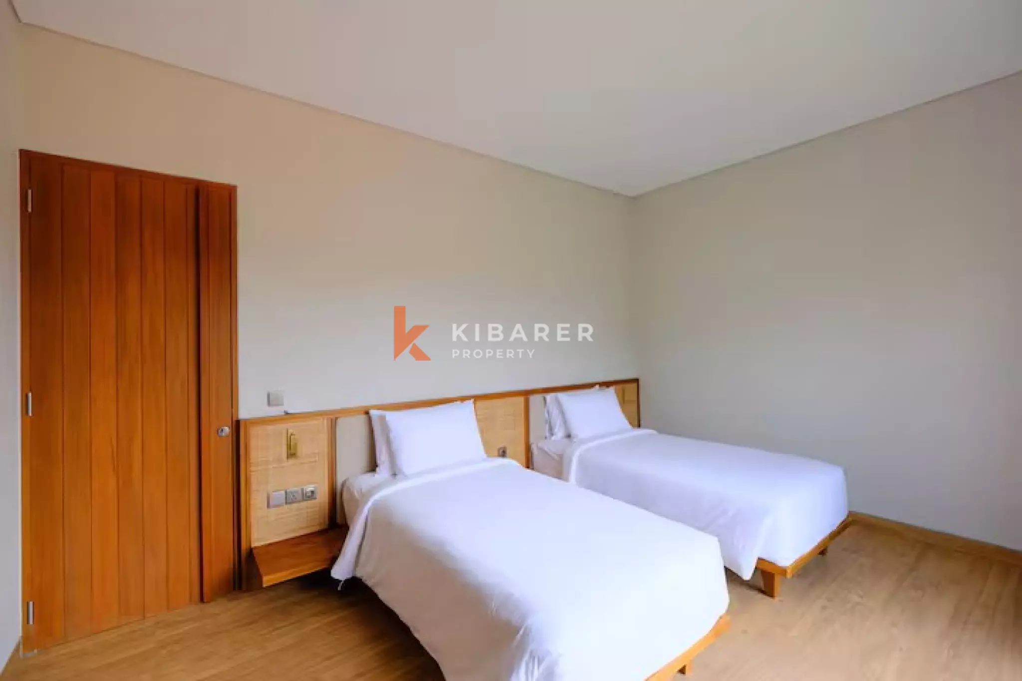 Bright Contemporary Four-Bedrooms Villa in the Heart of Umalas