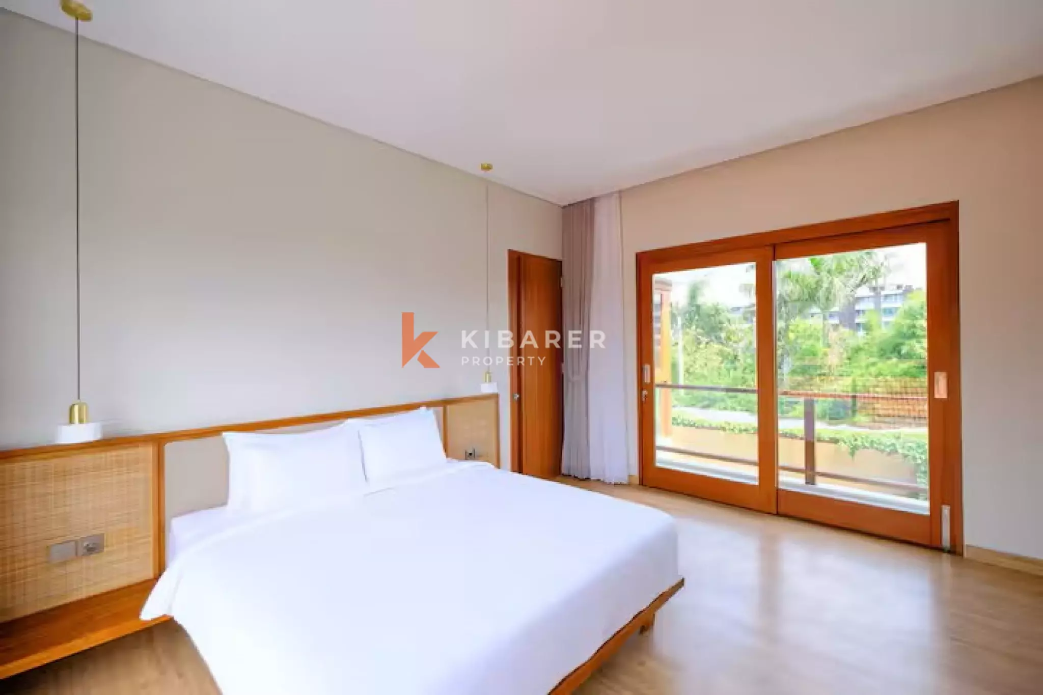 Bright Contemporary Four-Bedrooms Villa in the Heart of Umalas