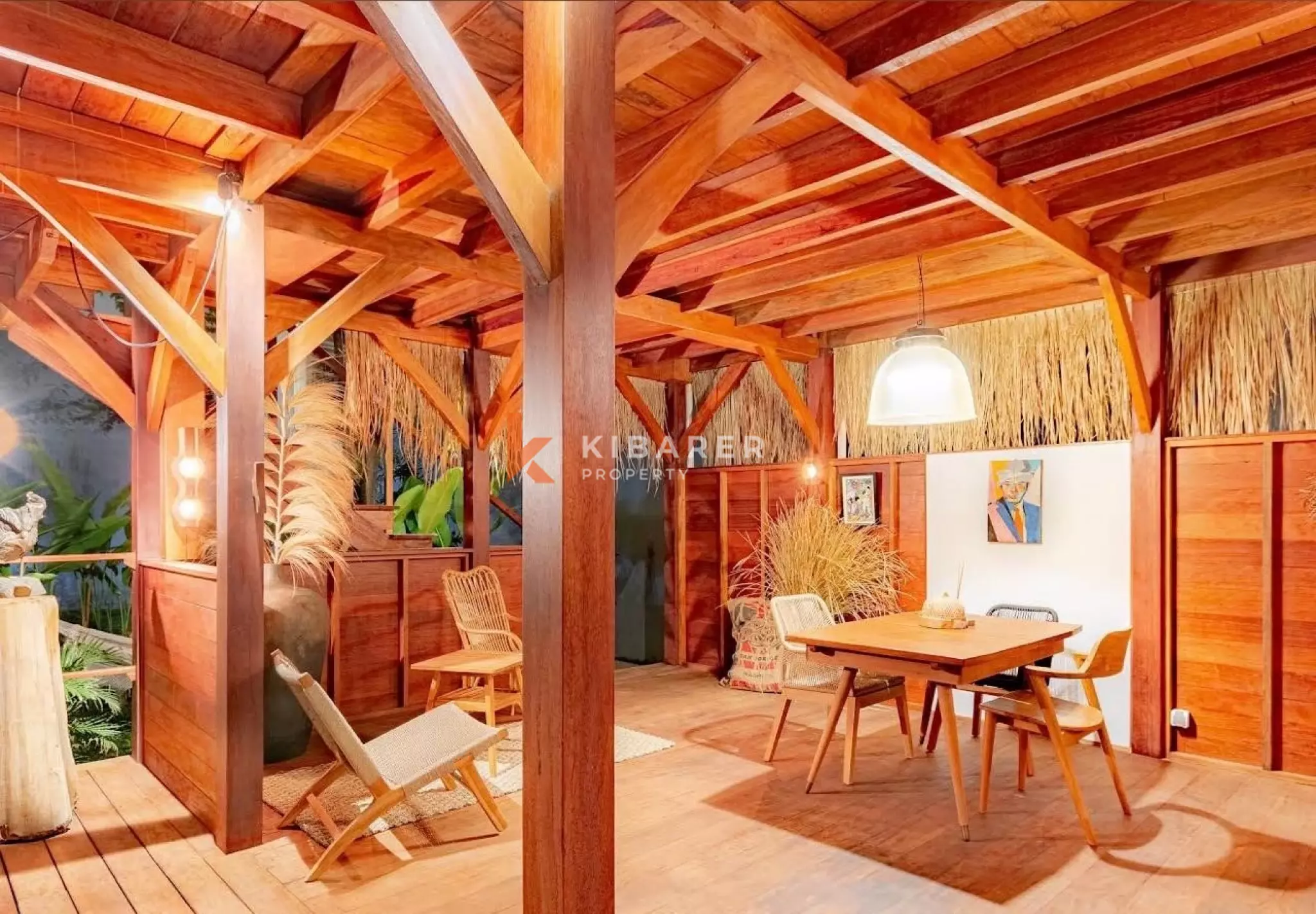 Collaboration Wood & Concrete Four-bedrooms Villa in Peaceful Tumbak Bayuh
