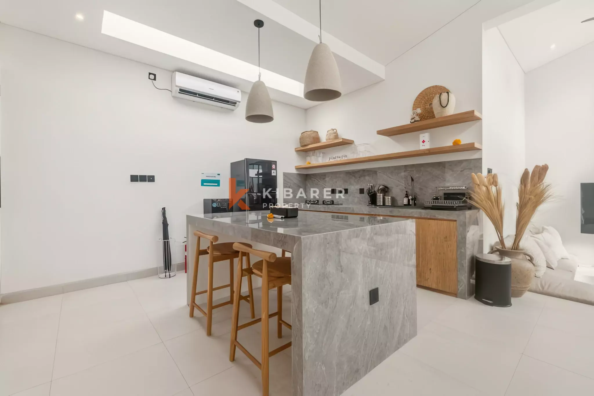 Complex Modern Three-Bedrooms Villa in Canggu