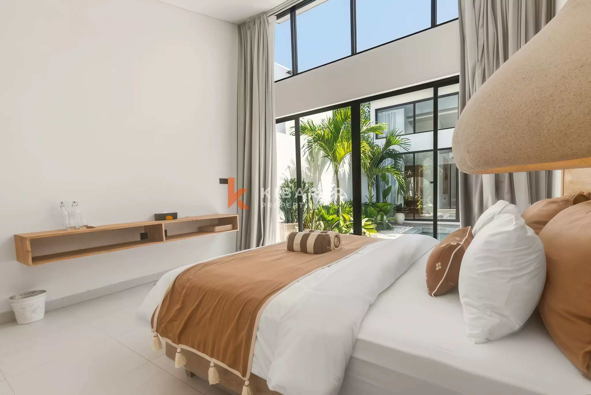 Complex Modern Three-Bedrooms Villa in Canggu
