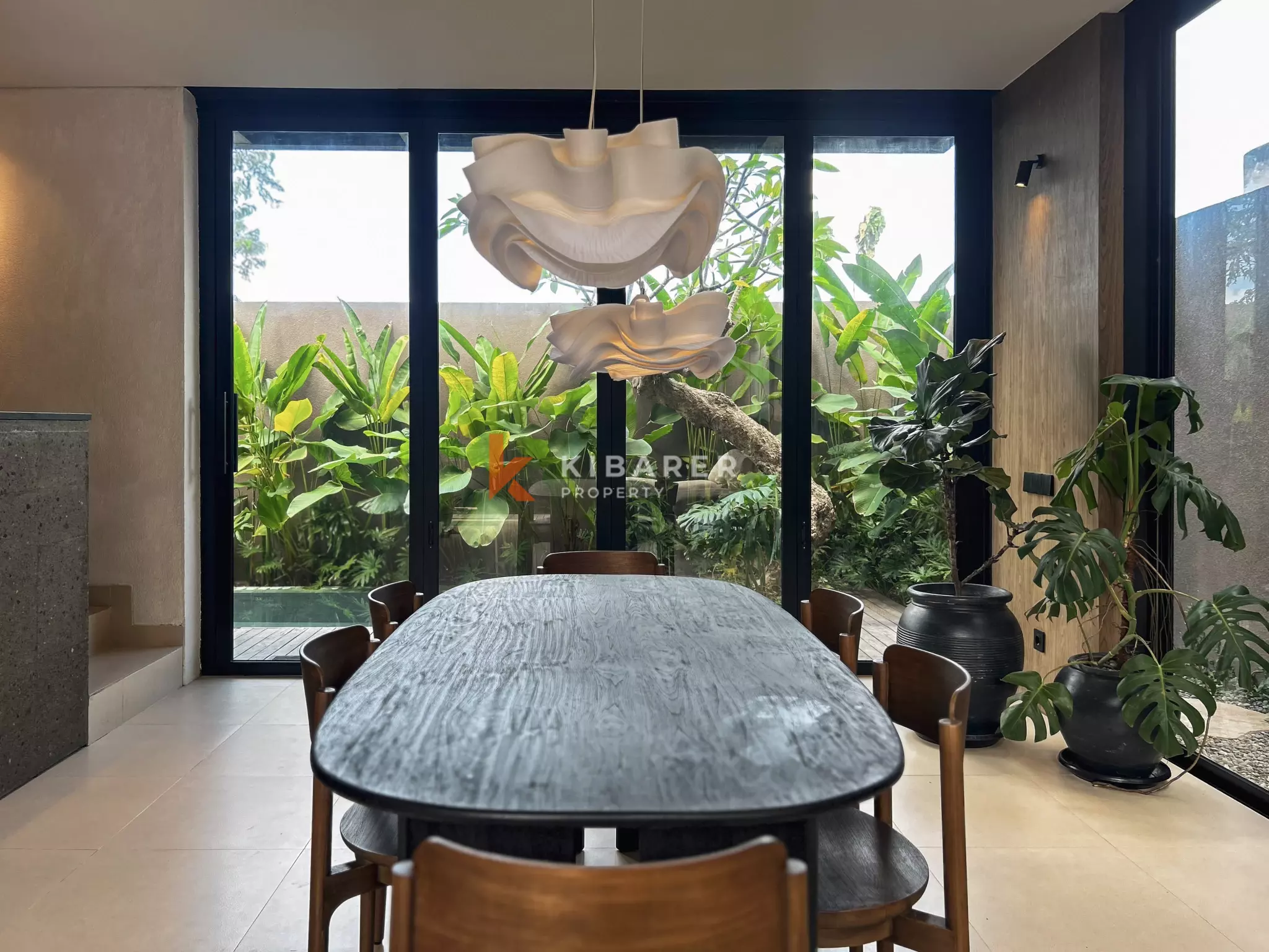Vila Modern Elegan Satu Kamar Tidur dengan Pemandangan Indah di Ungasan