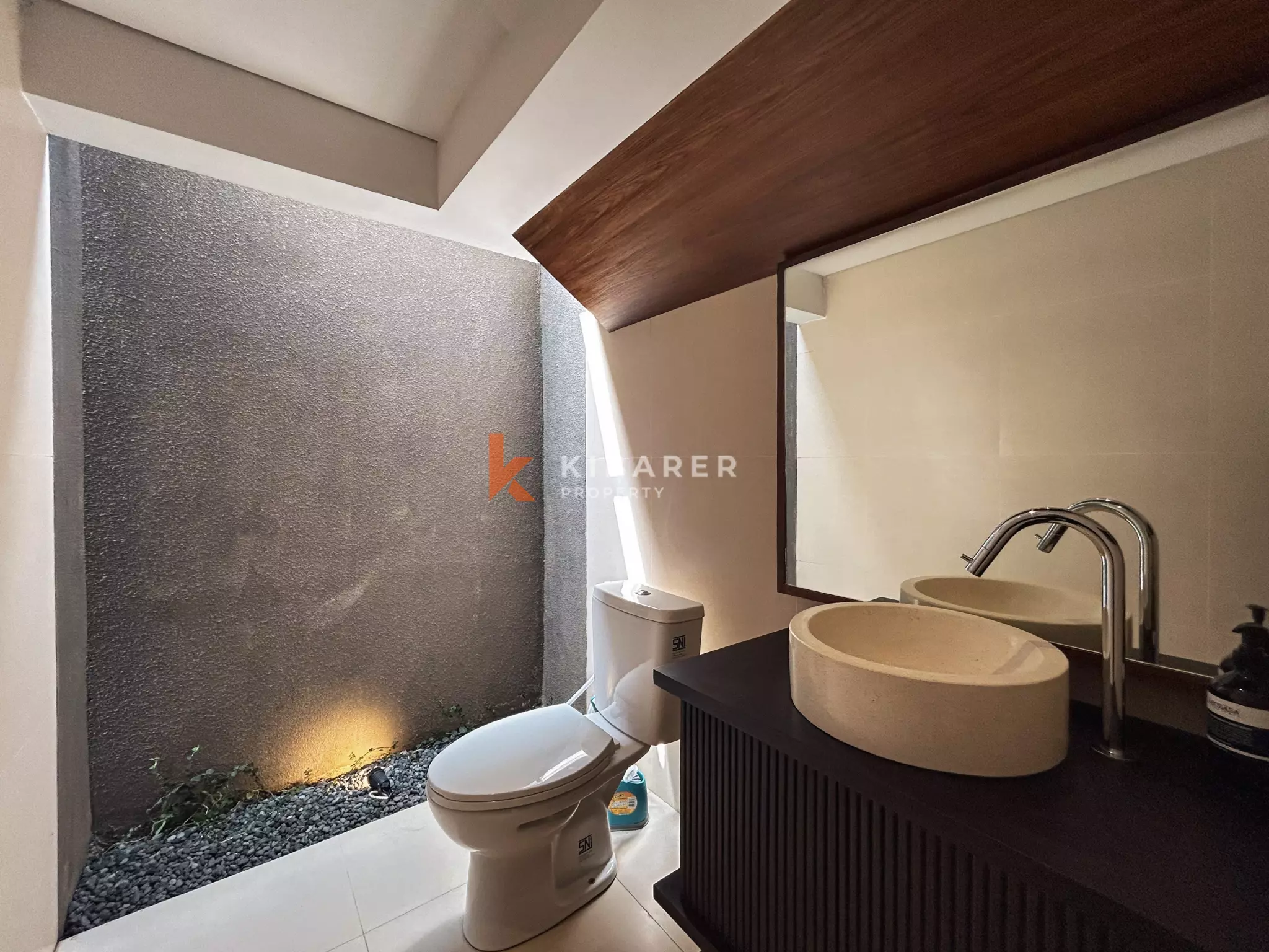 Vila Modern Elegan Satu Kamar Tidur dengan Pemandangan Indah di Ungasan