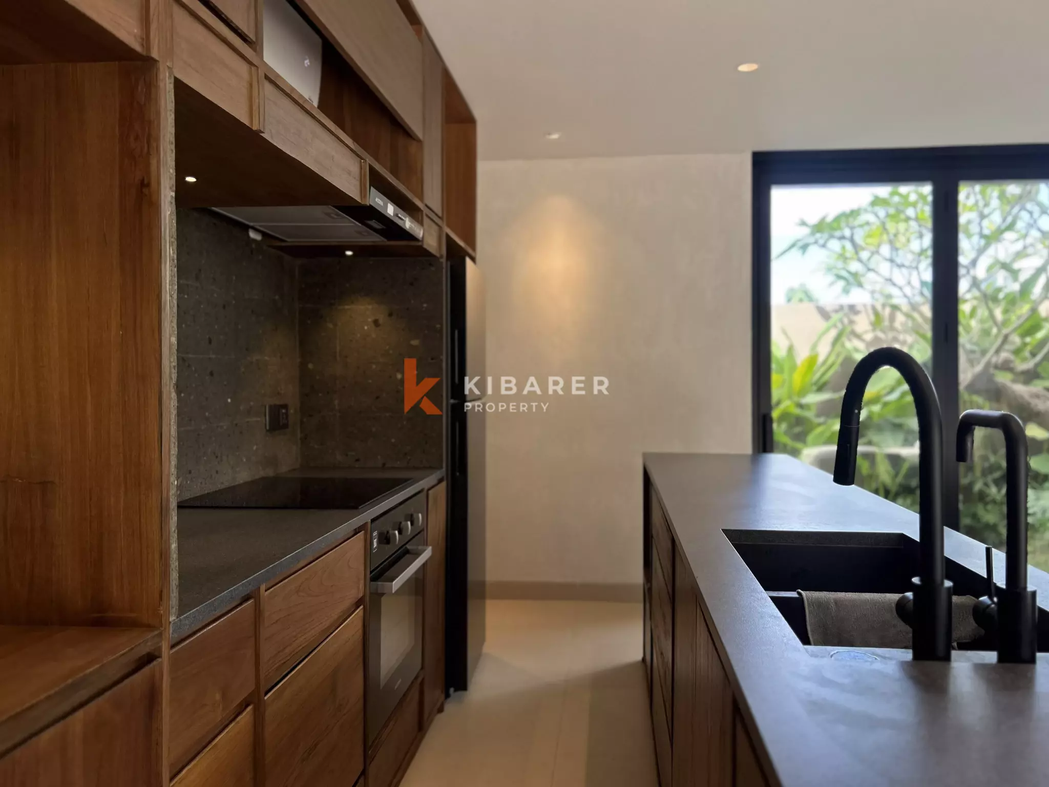 Vila Modern Elegan Satu Kamar Tidur dengan Pemandangan Indah di Ungasan
