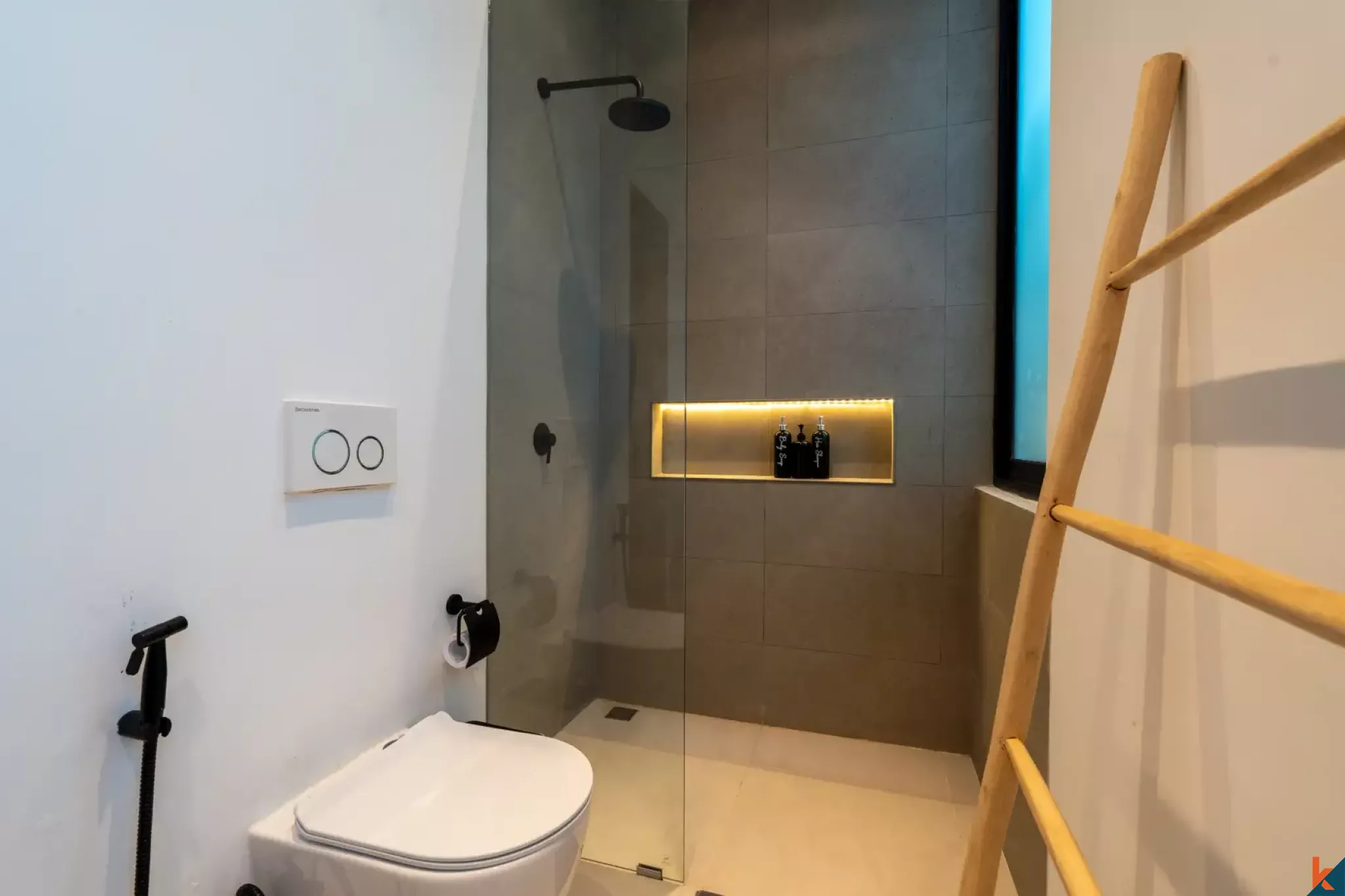 Modern three bedroom estate in Umalas - Bumbak