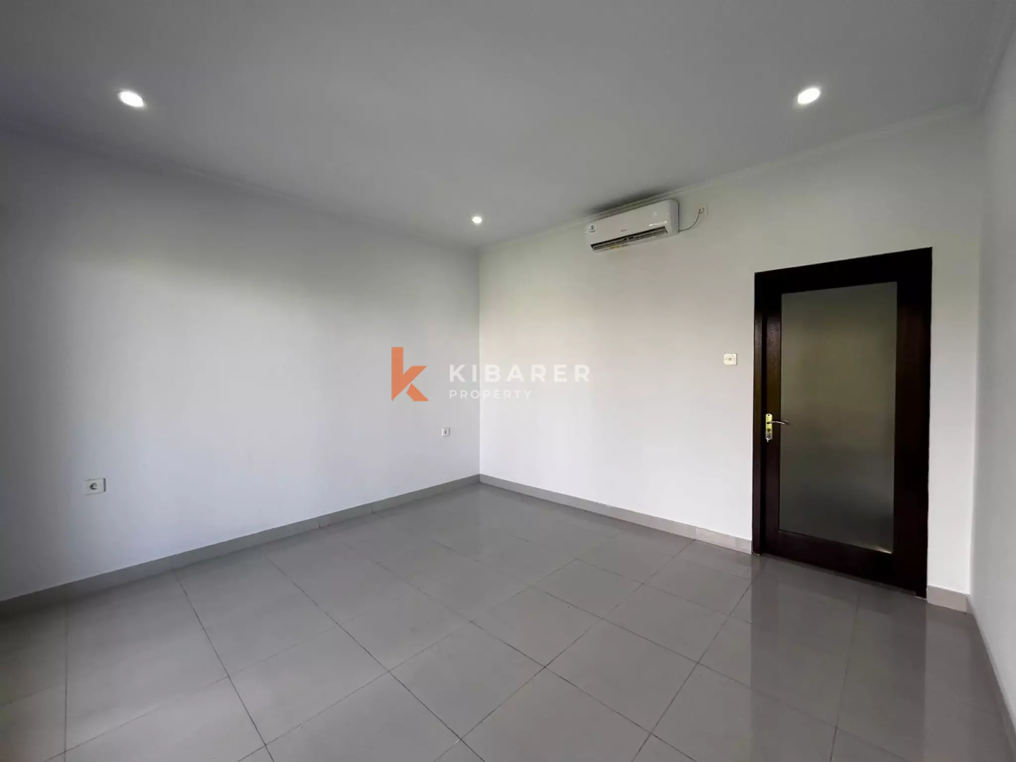 Spacious Four-Bedroom Unfurnished Villa with Open Kitchen and Private Pool in Padonan